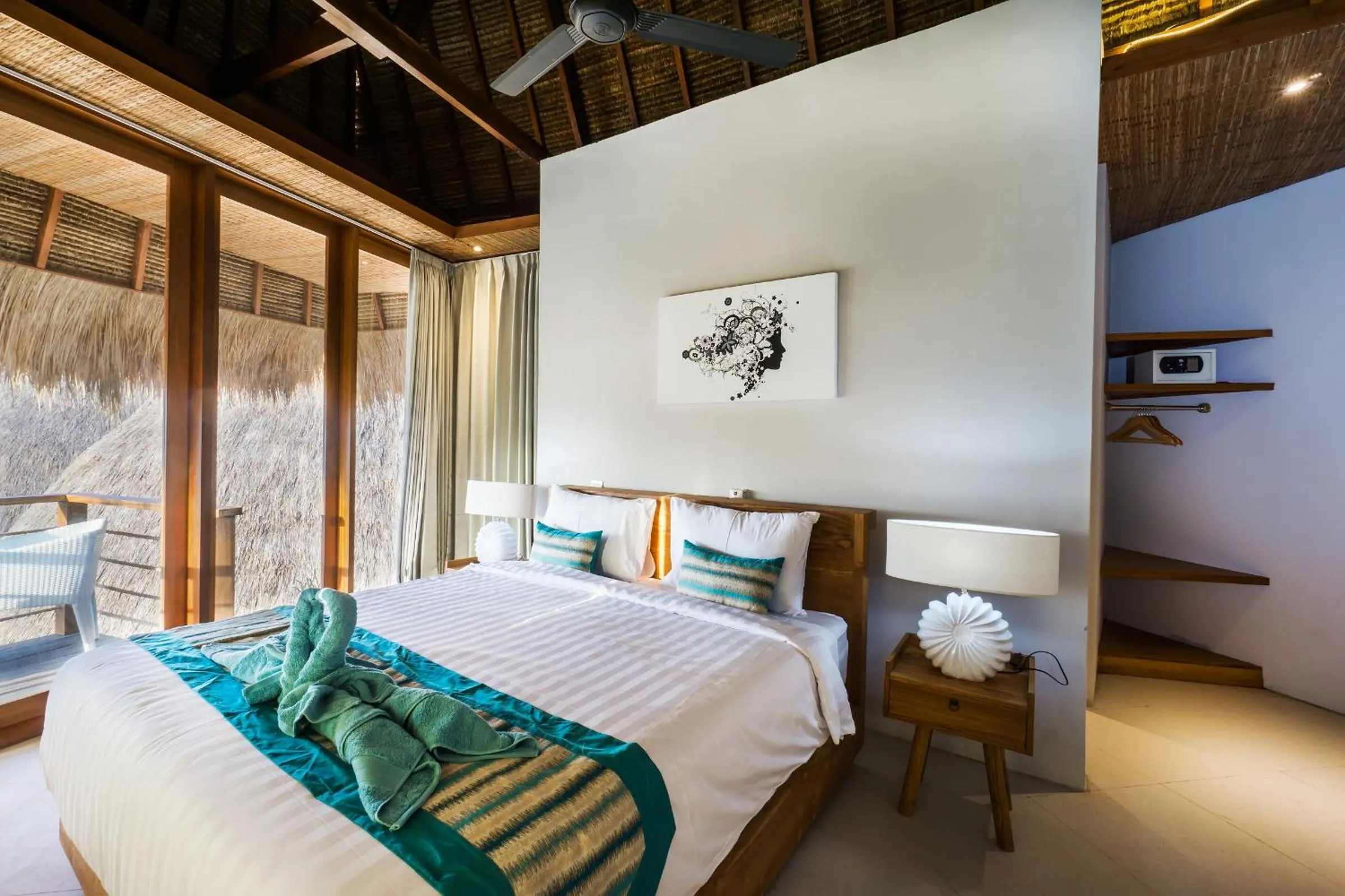 Bedroom, Bed in C-View Villas