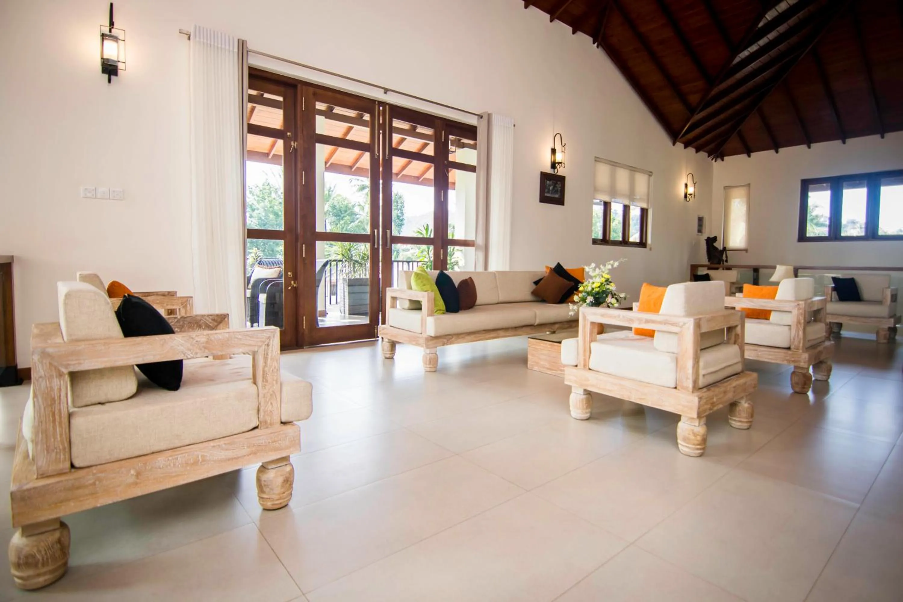 Communal lounge/ TV room in Rivora Residence