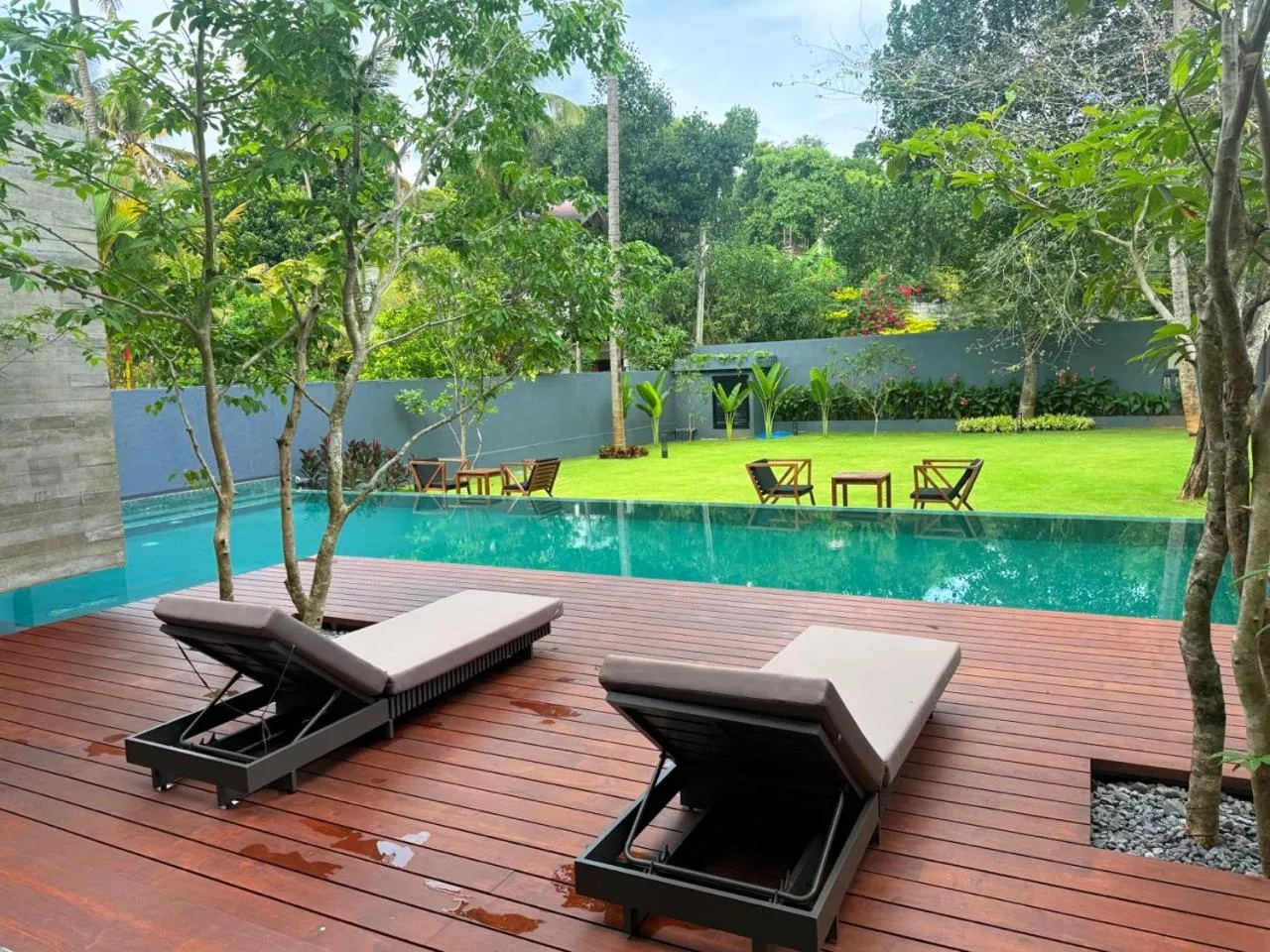 Swimming pool in Rivora Residence