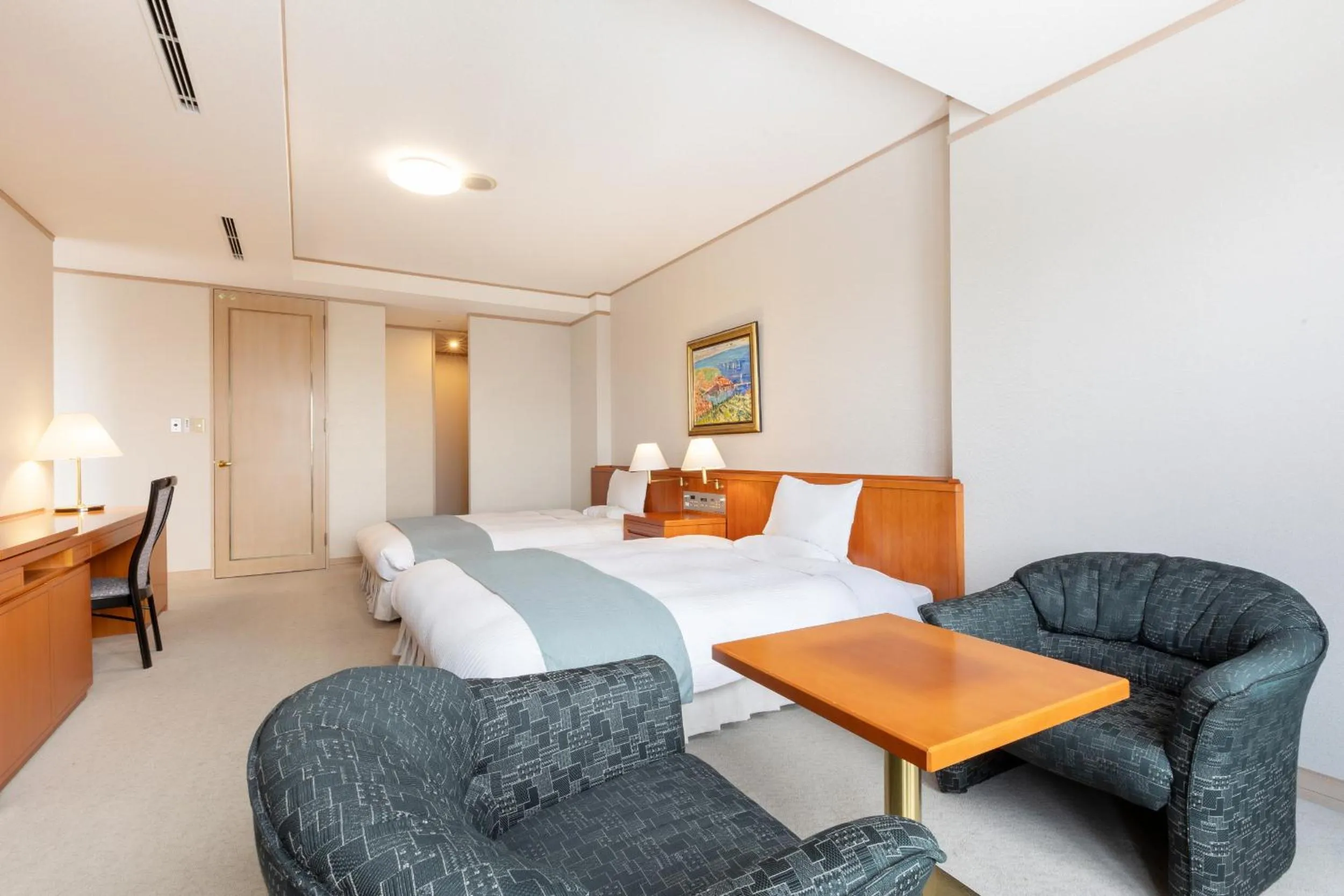 Photo of the whole room, Bed in KAMENOI HOTEL Aomori Makado