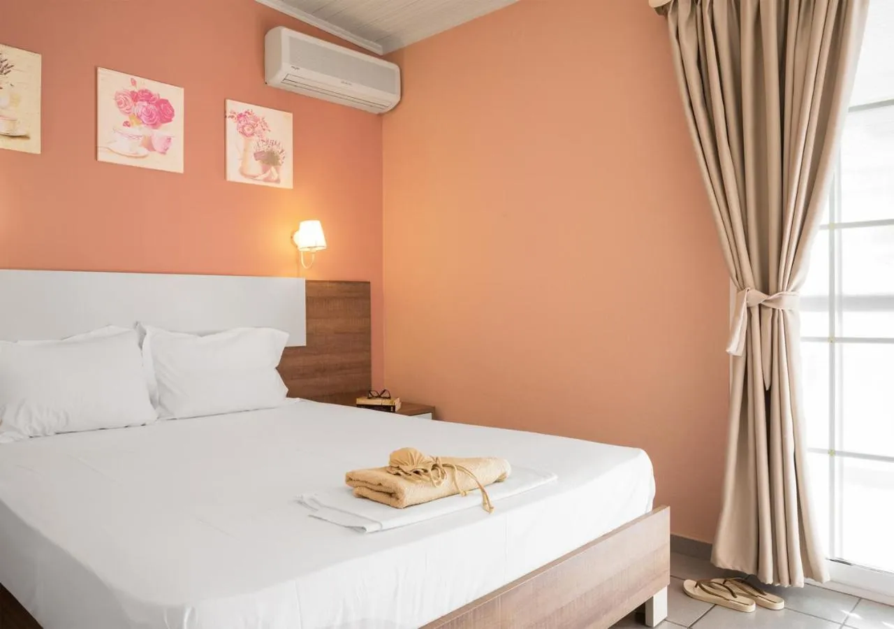 Bed in Ouzas luxury Hotel