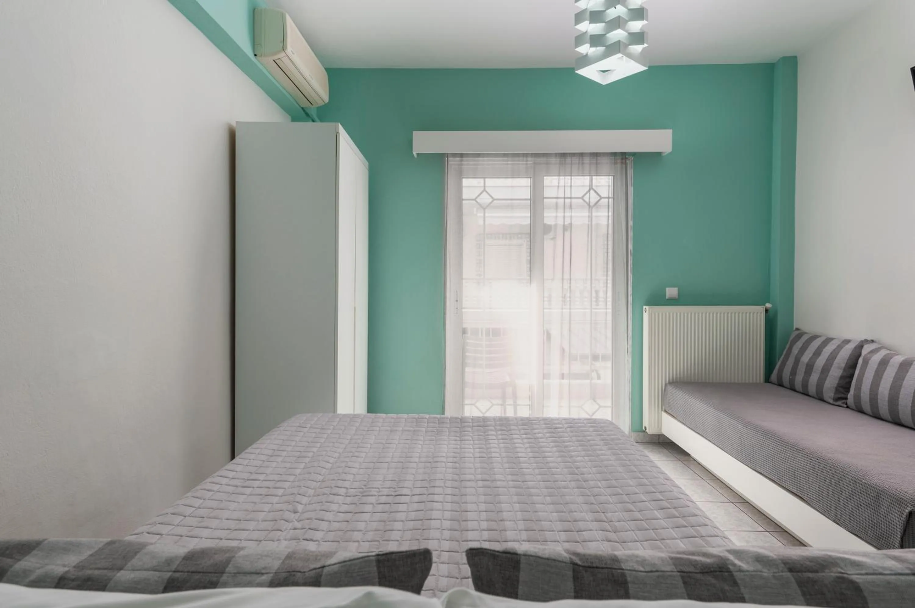 Bed in Ouzas luxury Hotel