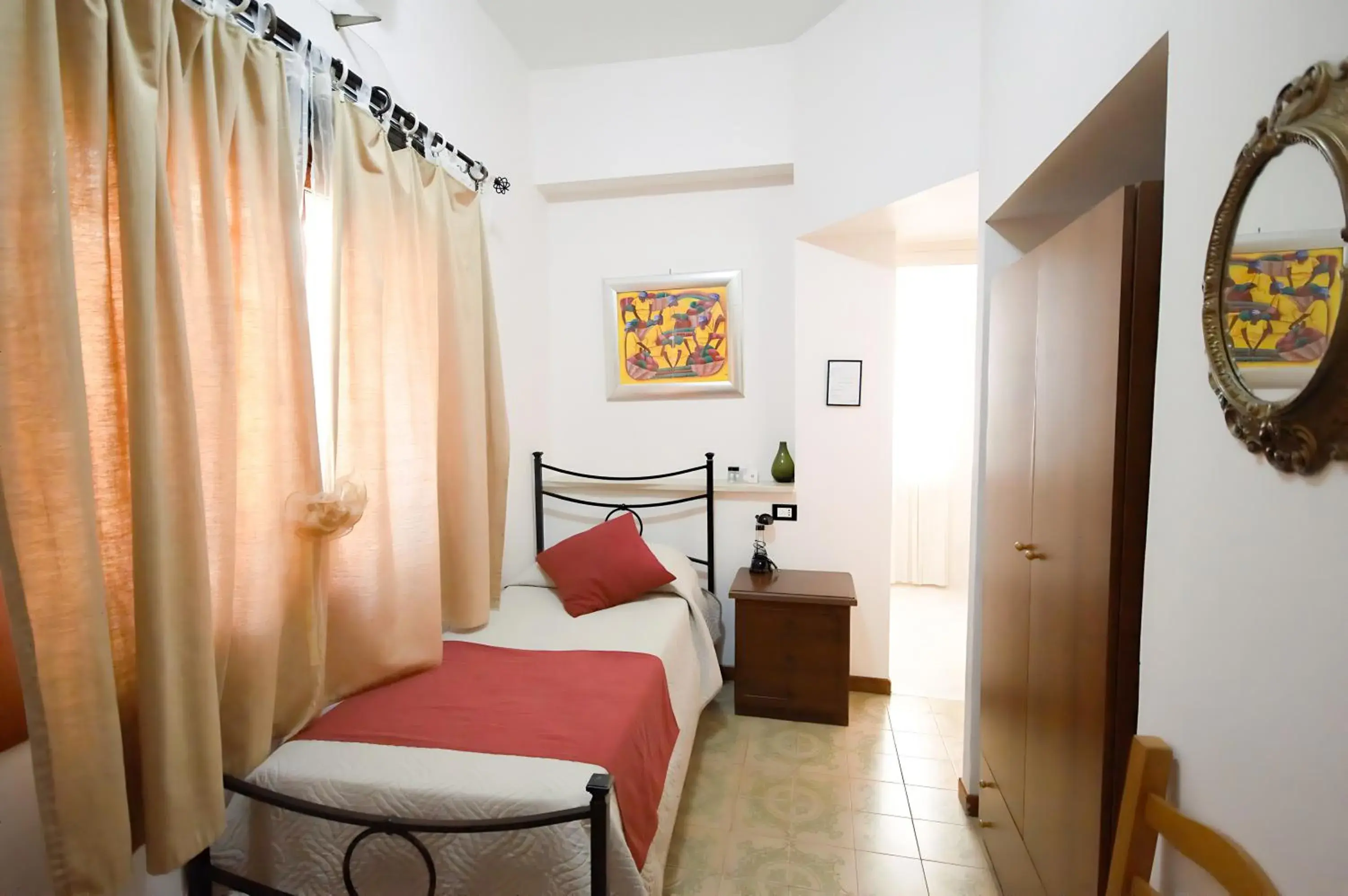 Bed in Hotel Alexis Bed in Hotel Alexis