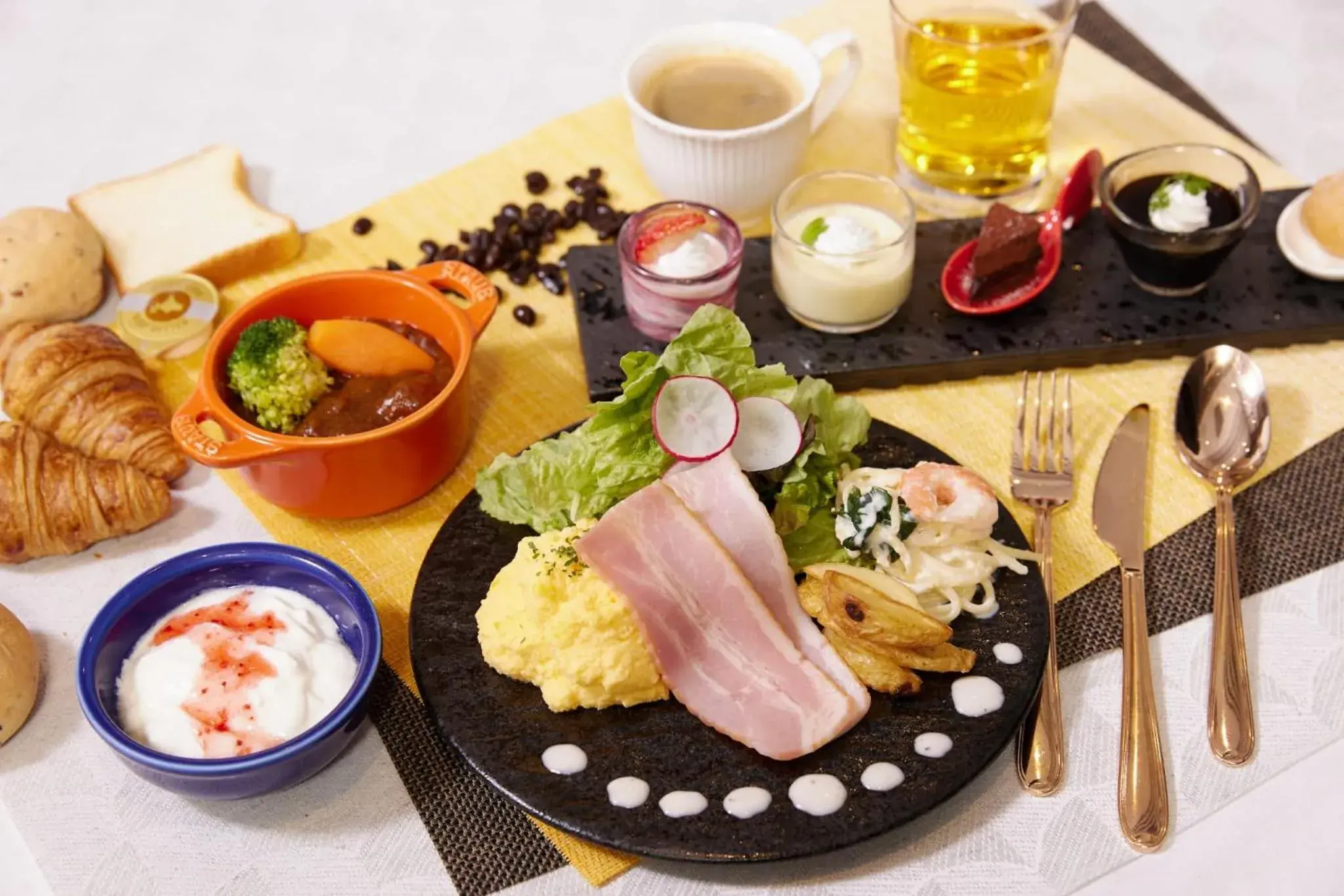 Breakfast in Almont Hotel Sendai Breakfast in Almont Hotel Sendai