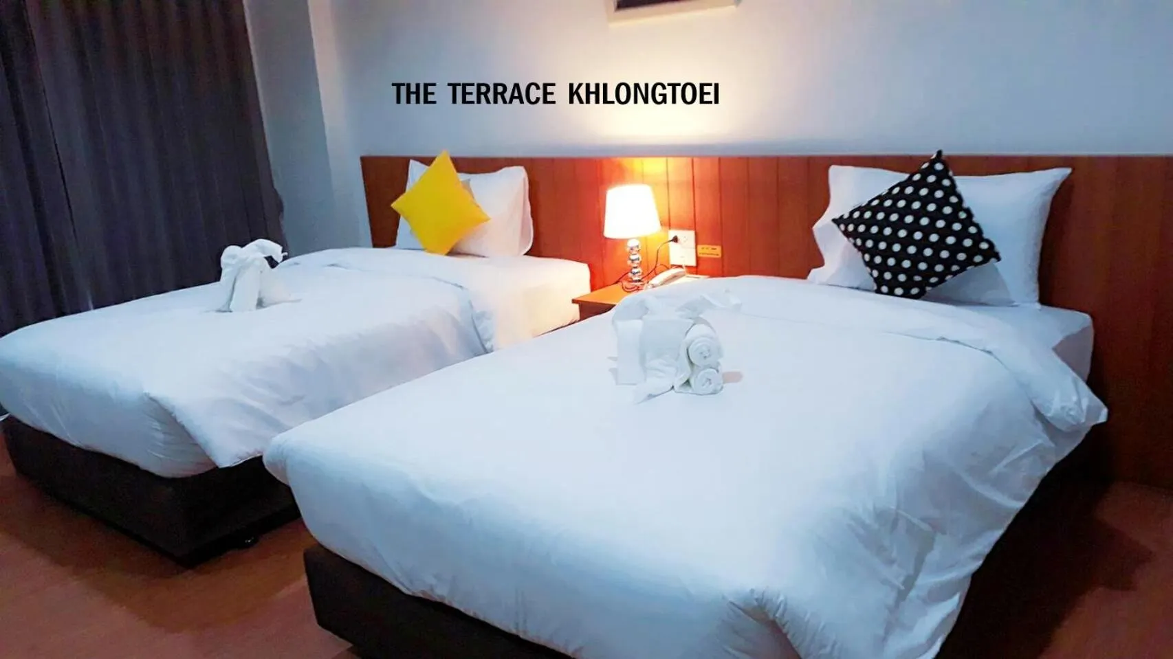 Bed in The Terrace Khlongtoei