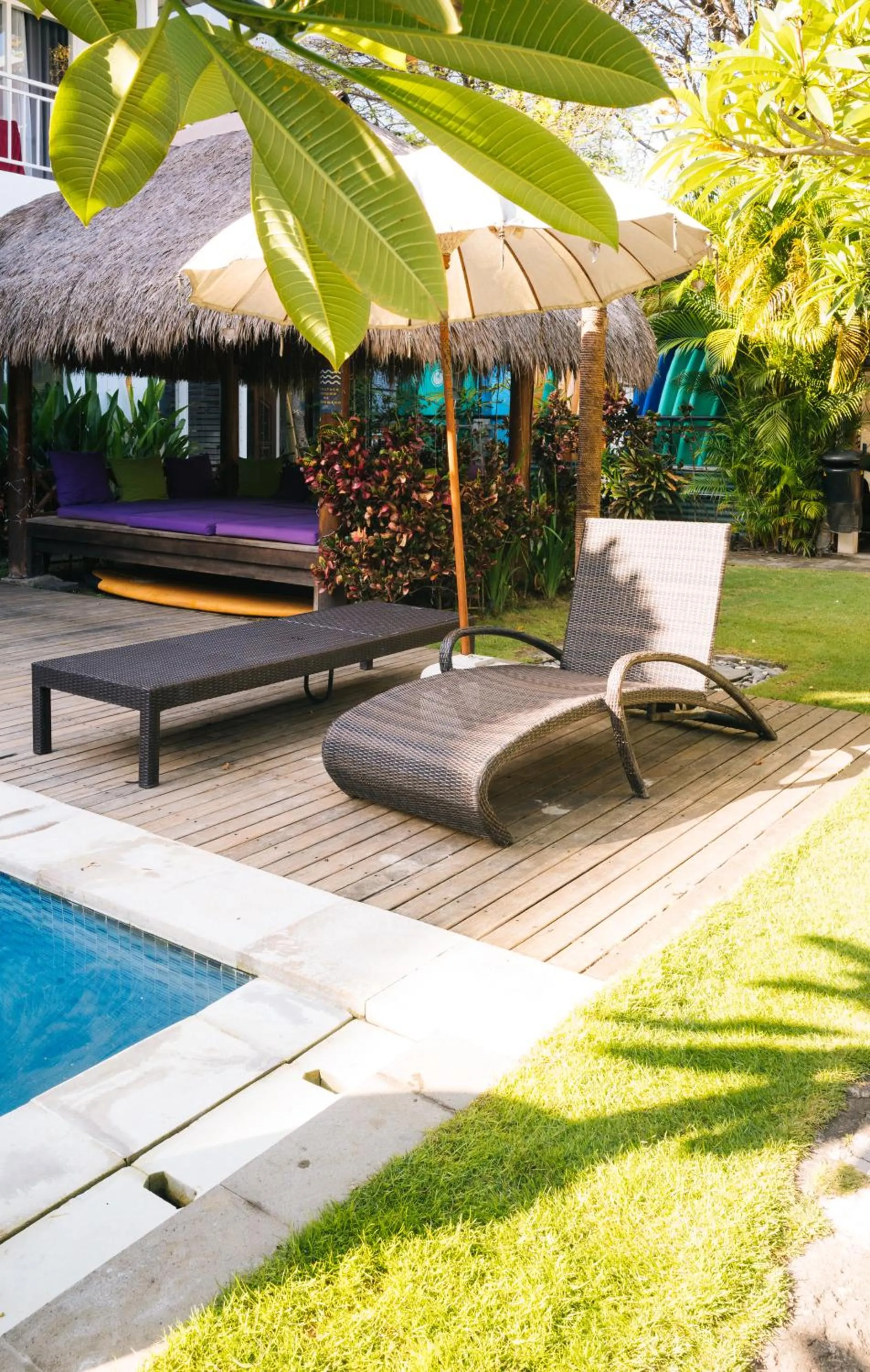 Swimming pool in Easy Surf Camp