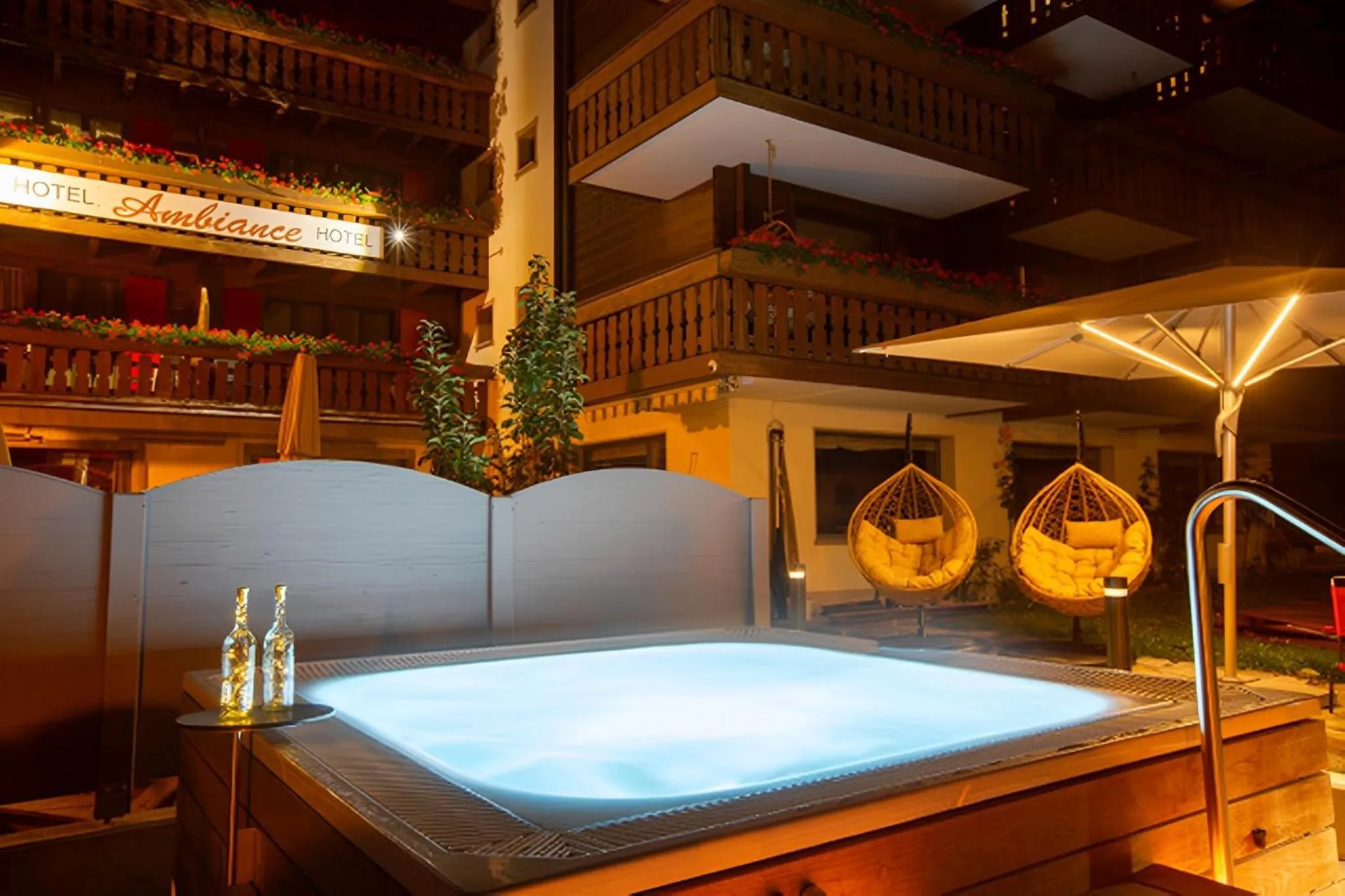 Hot Tub in Hotel AMBiANCE