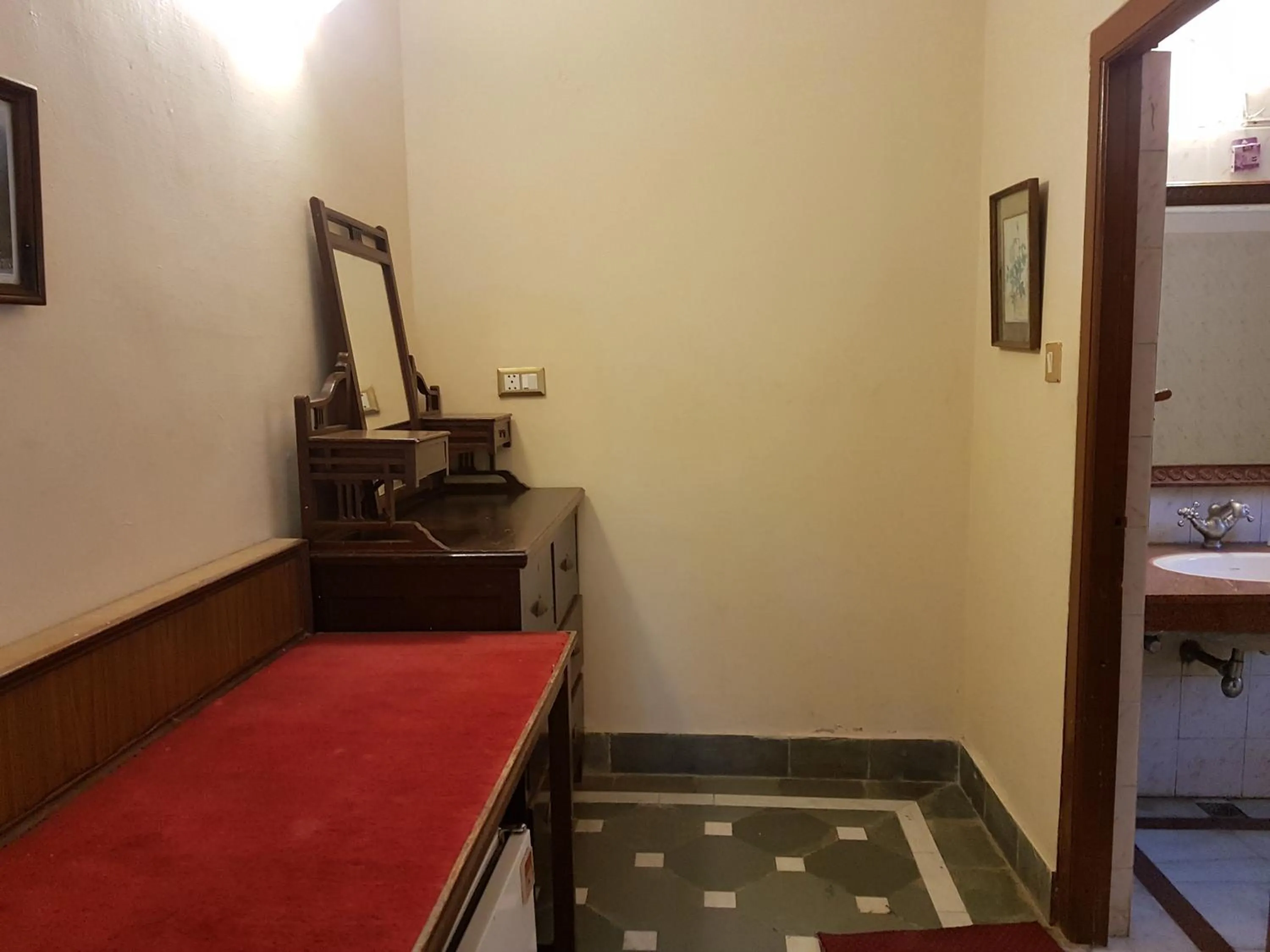 Bedroom in Kesar Bhawan Palace