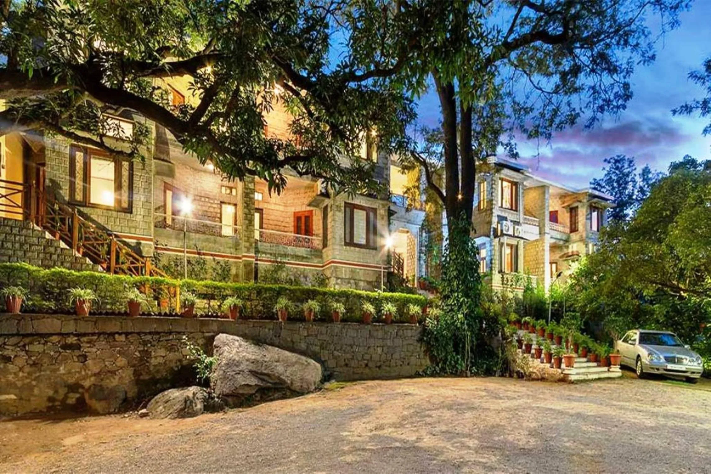 Property building in Kesar Bhawan Palace