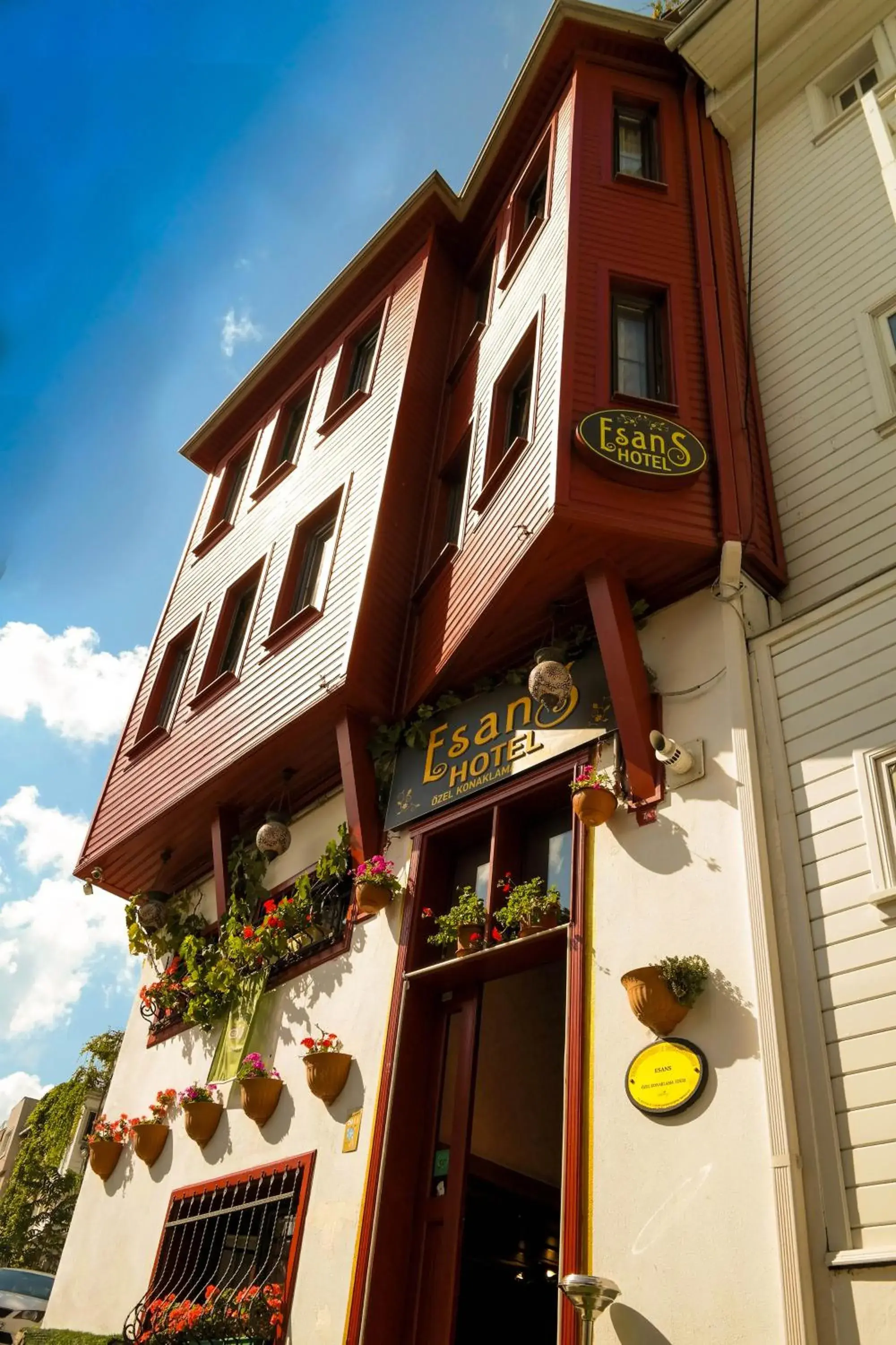 Property building in Esans Hotel - Special Category Property building in Esans Hotel - Special Category