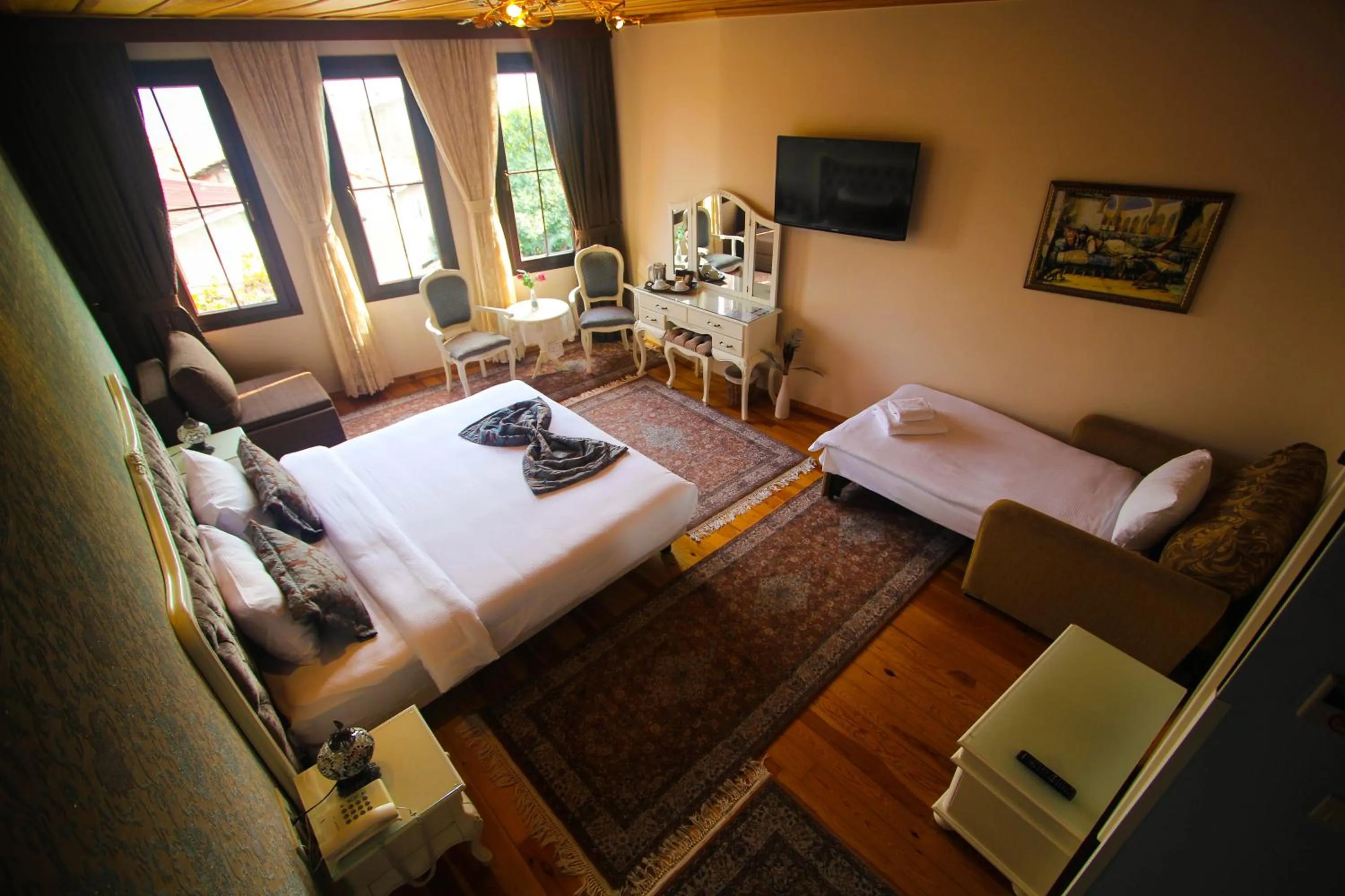 Photo of the whole room, Bed in Esans Hotel - Special Category
