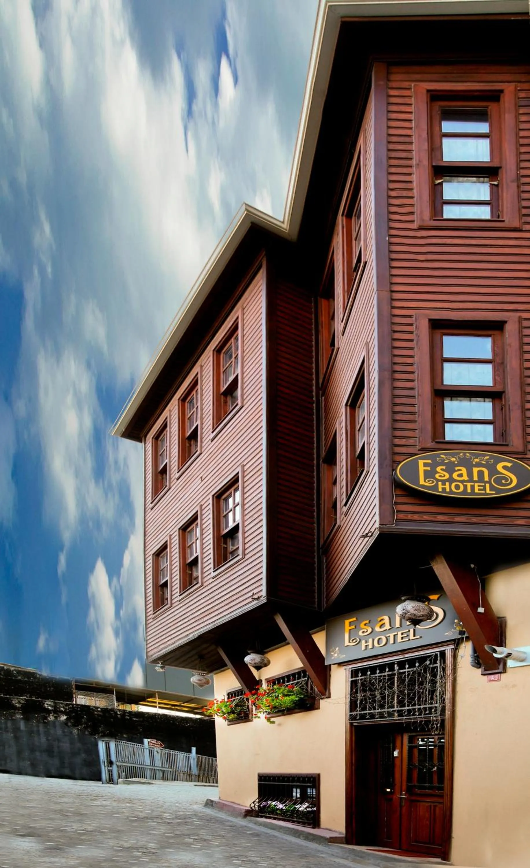 Facade/entrance in Esans Hotel - Special Category