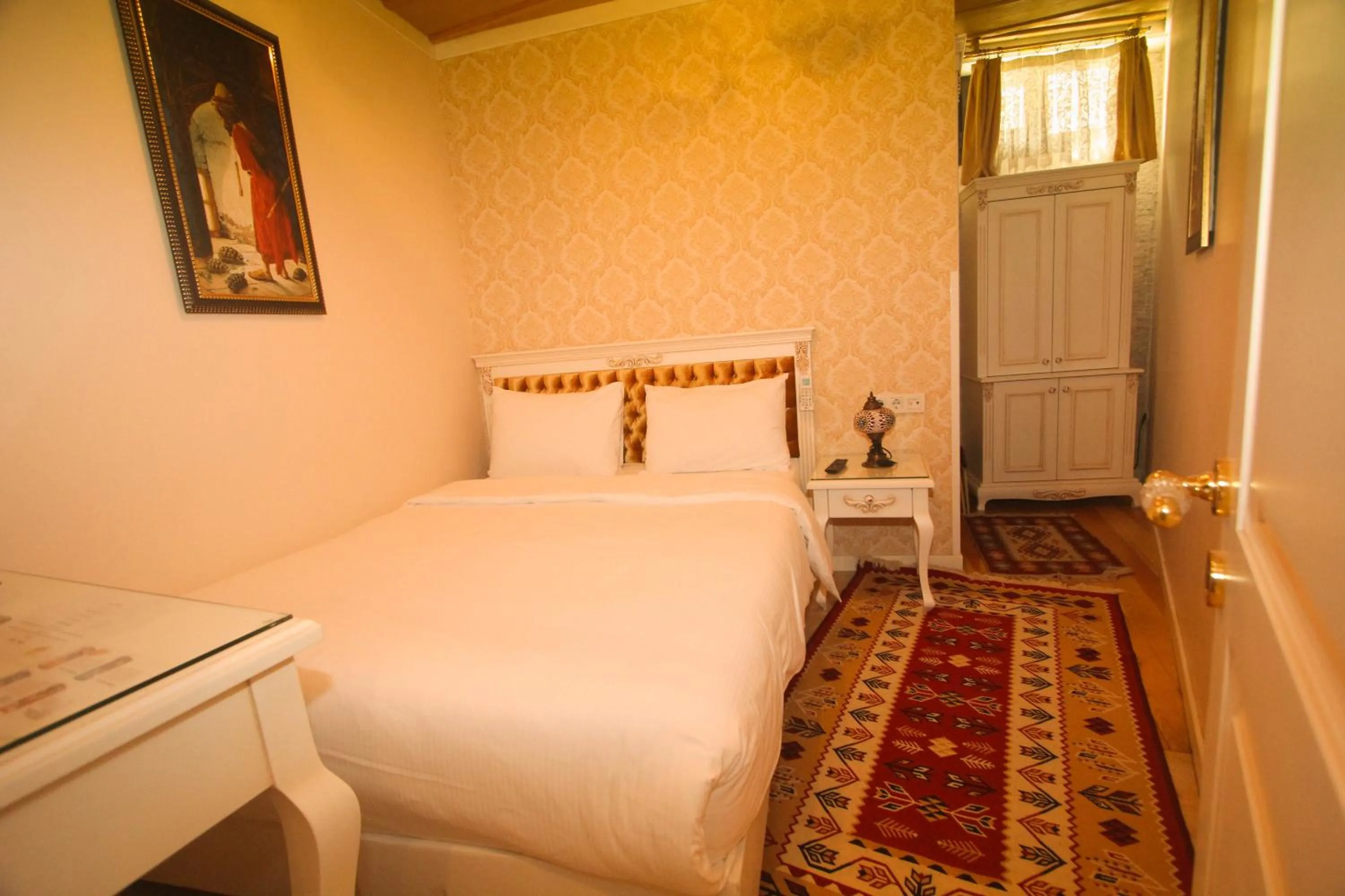 Other, Bed in Esans Hotel - Special Category