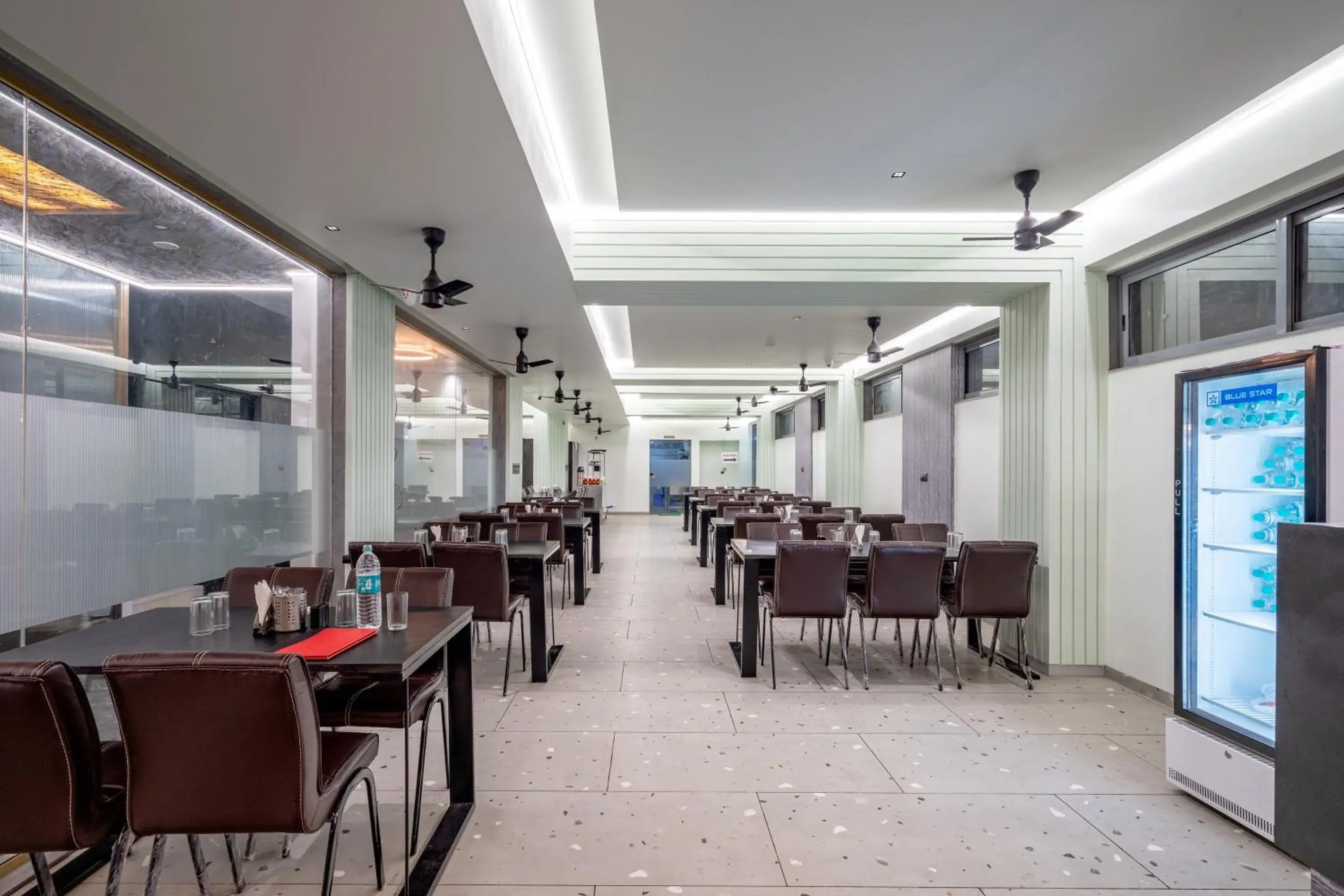 Restaurant/places to eat in Hotel Darshan Executive Restaurant/places to eat in Hotel Darshan Executive