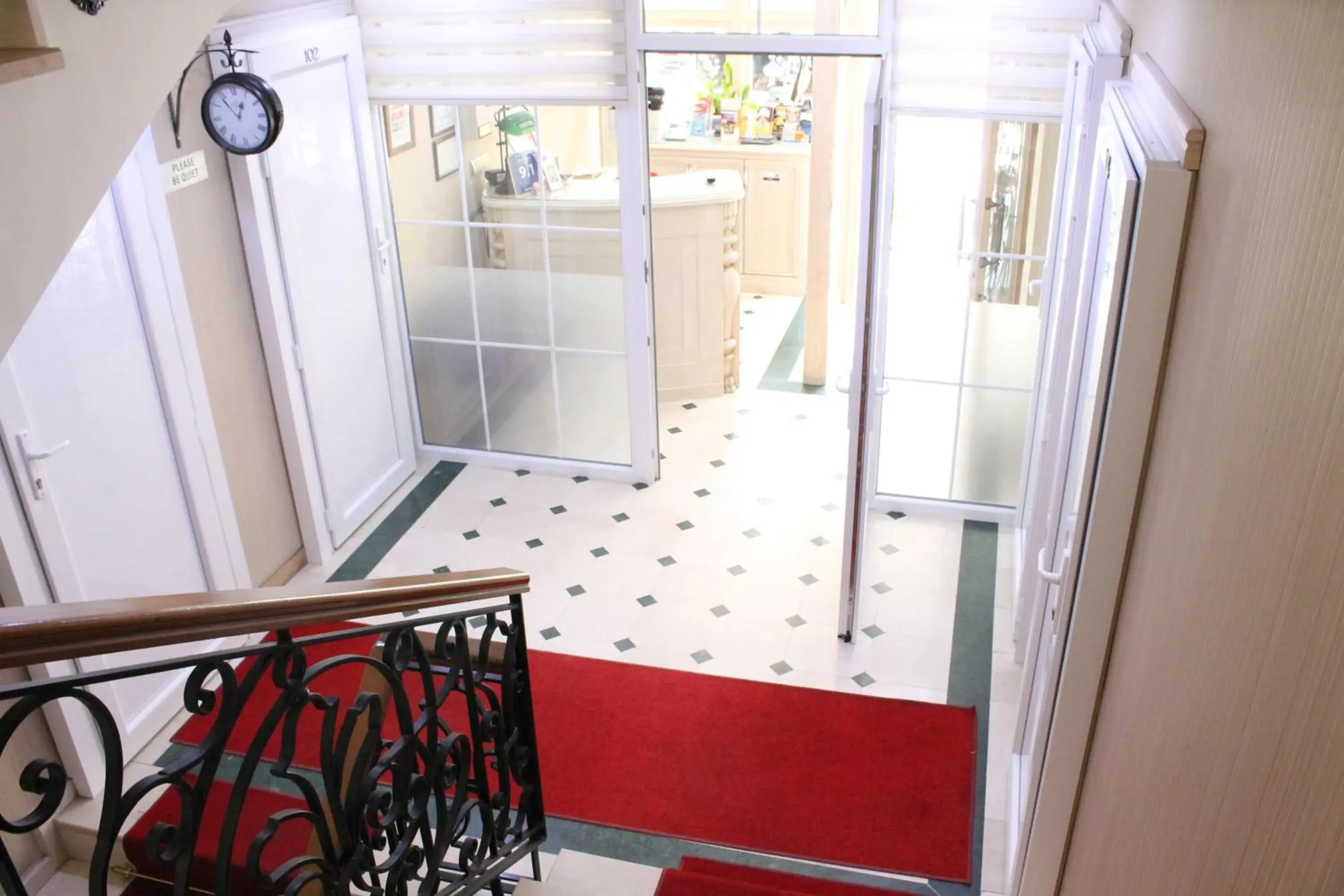 Lobby or reception in Hotel Novano Lobby or reception in Hotel Novano