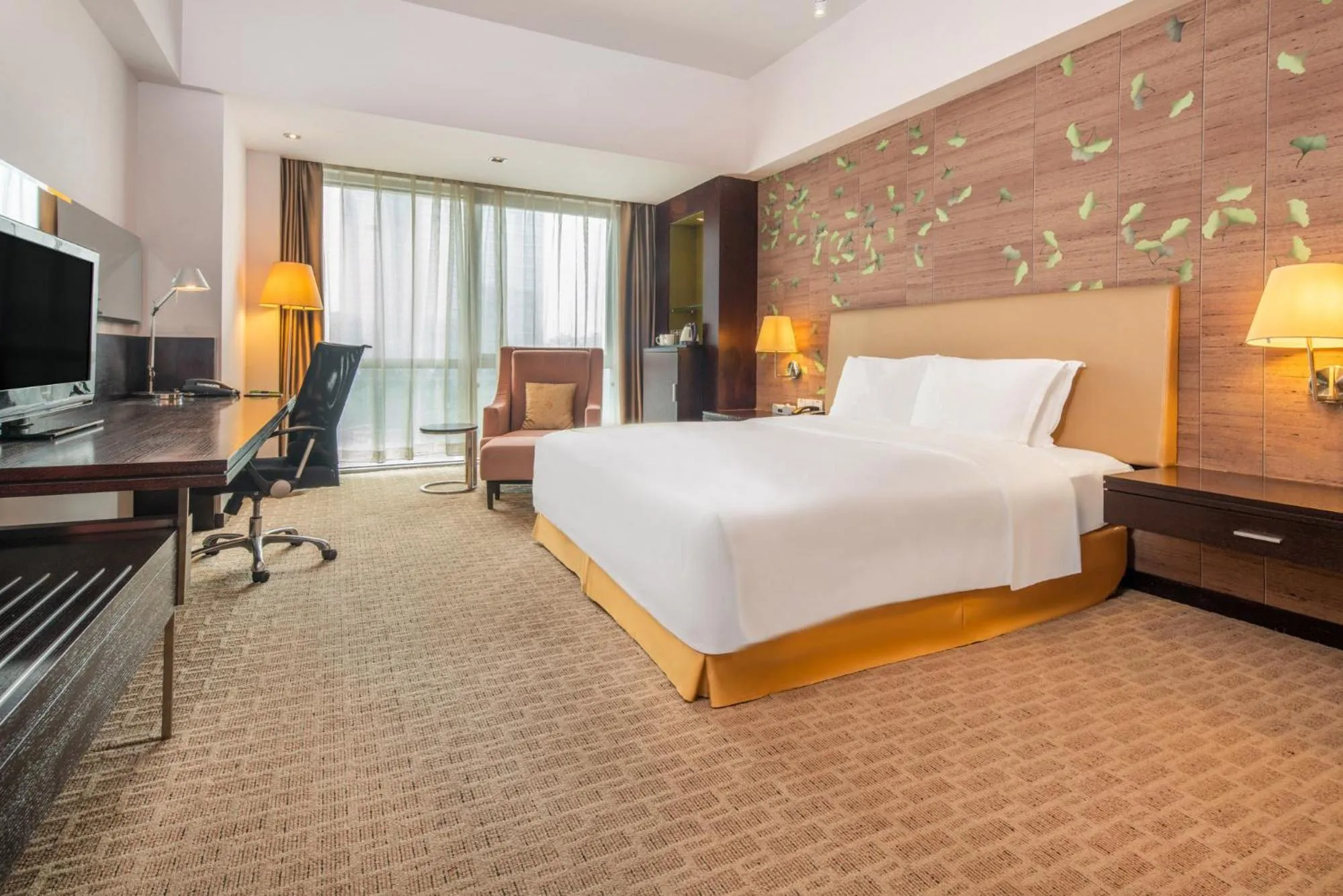 Standard King Room in Holiday Inn Xi'an Greenland Century City, an IHG Hotel
