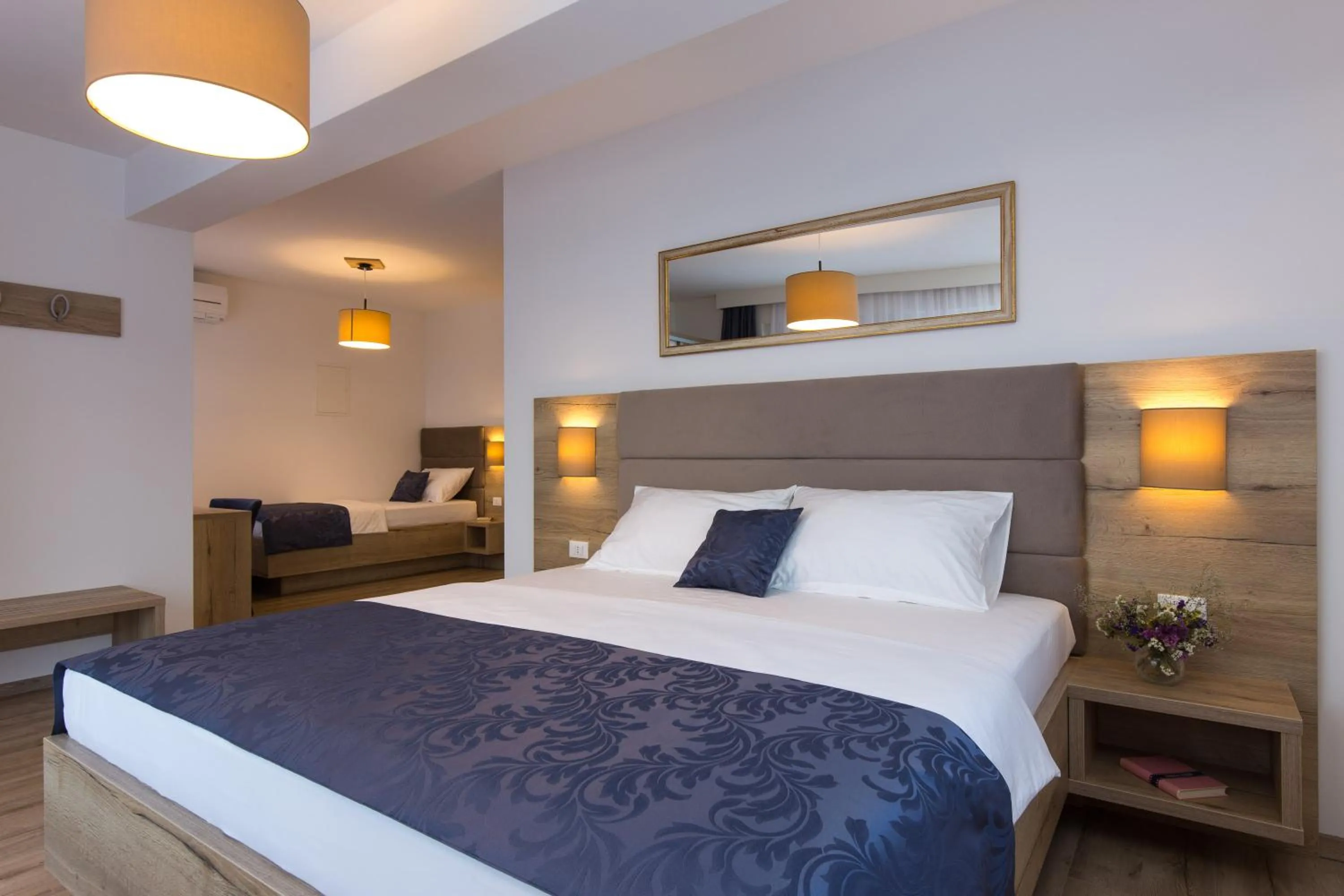 Double Room with Balcony (3 Adults) in B&B Villa Maris