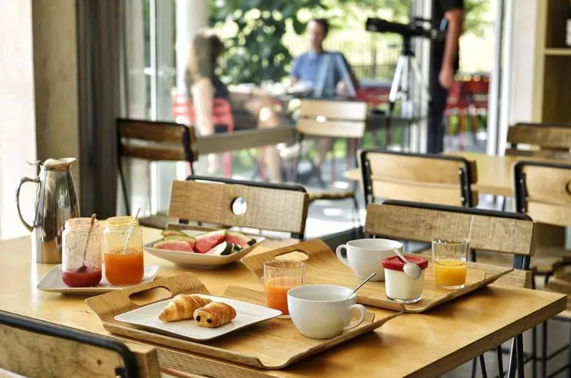 Restaurant/places to eat in Artemisia Boutique Hotel