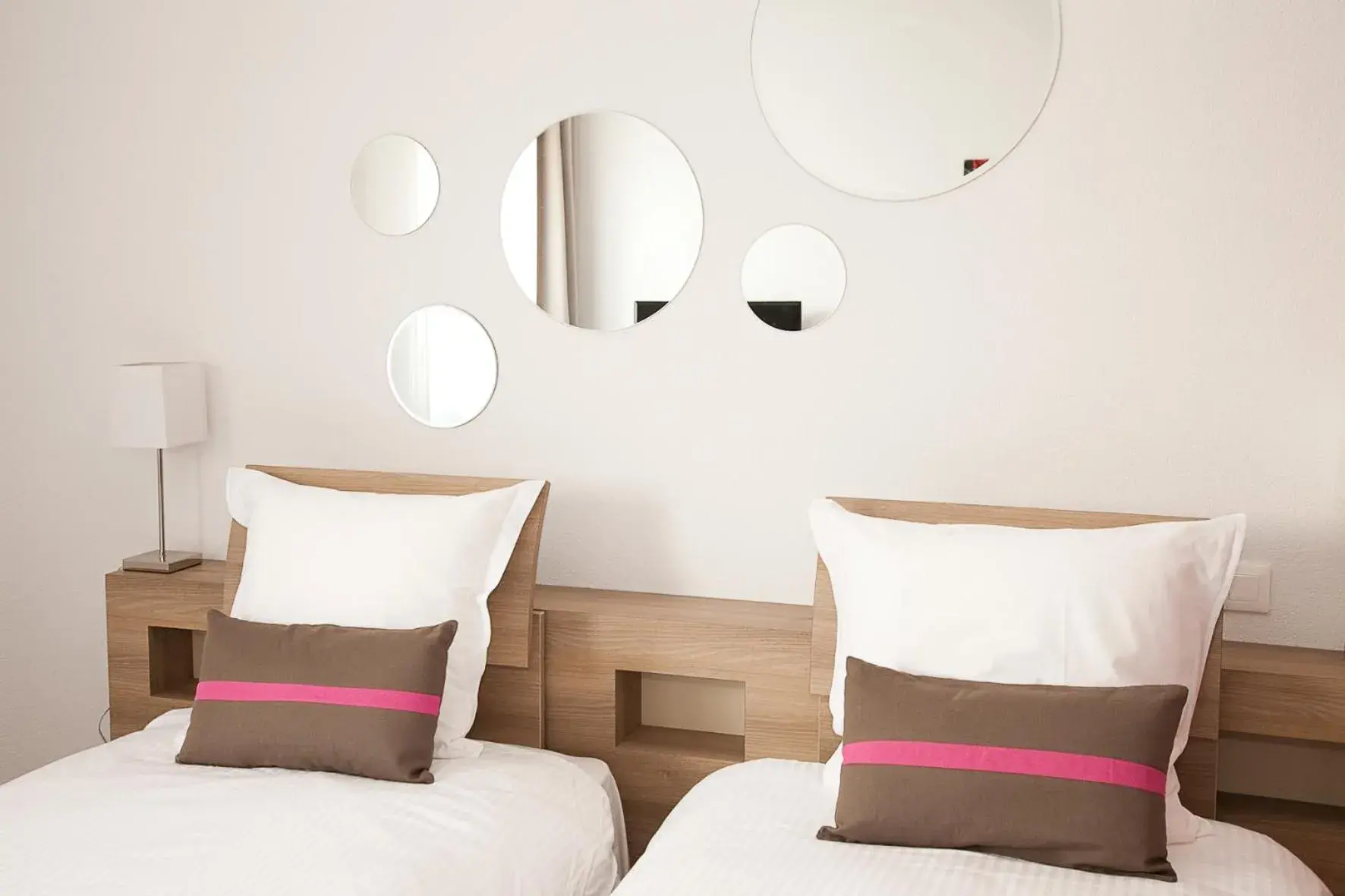 Bed in Ténéo Apparthotel Bordeaux Mérignac - Aéroport Bed in Ténéo Apparthotel Bordeaux Mérignac - Aéroport