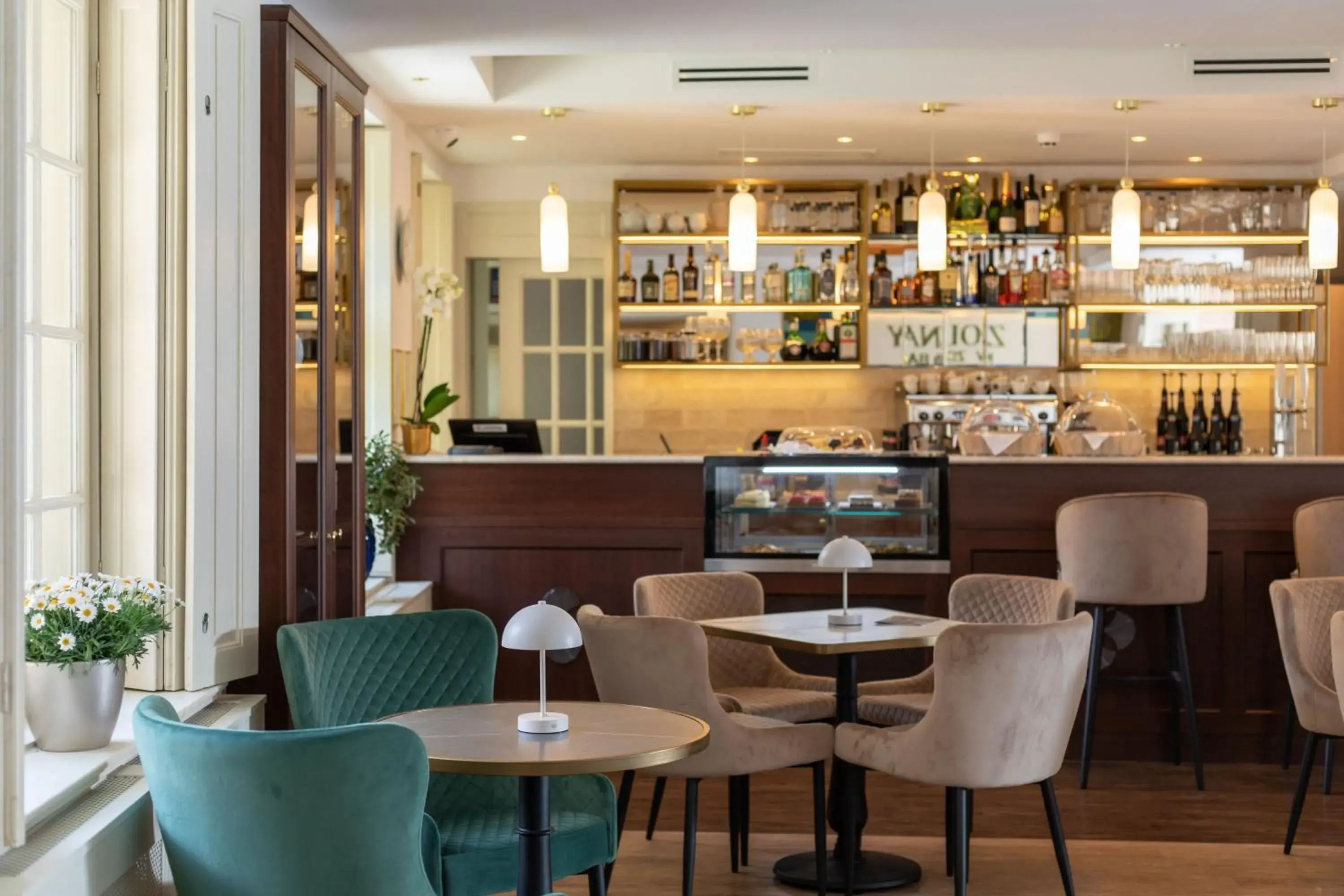 Restaurant/places to eat in Klebelsberg Kastély Budapest Restaurant/places to eat in Klebelsberg Kastély Budapest