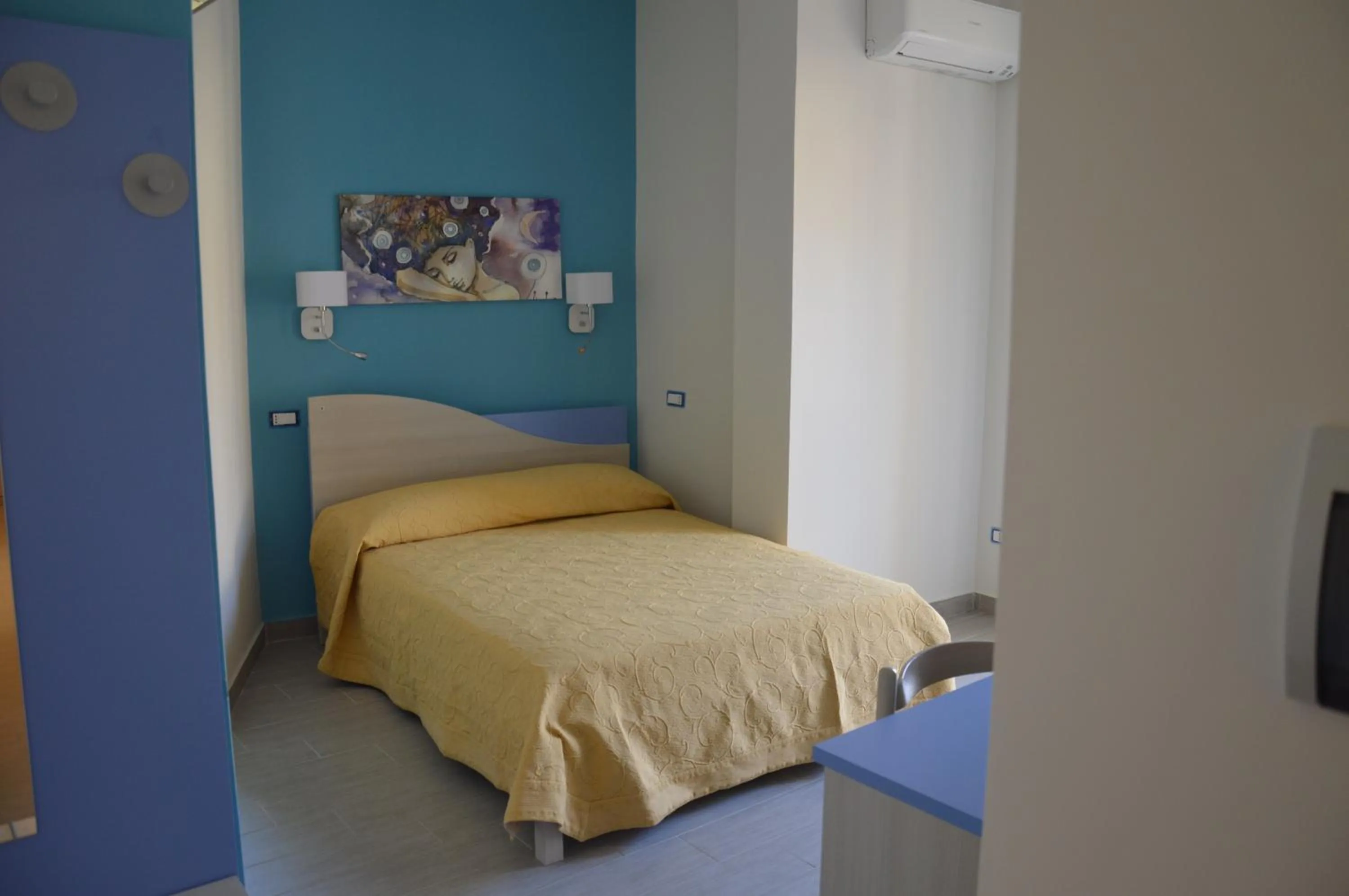 Photo of the whole room in Good Night Moon B&B