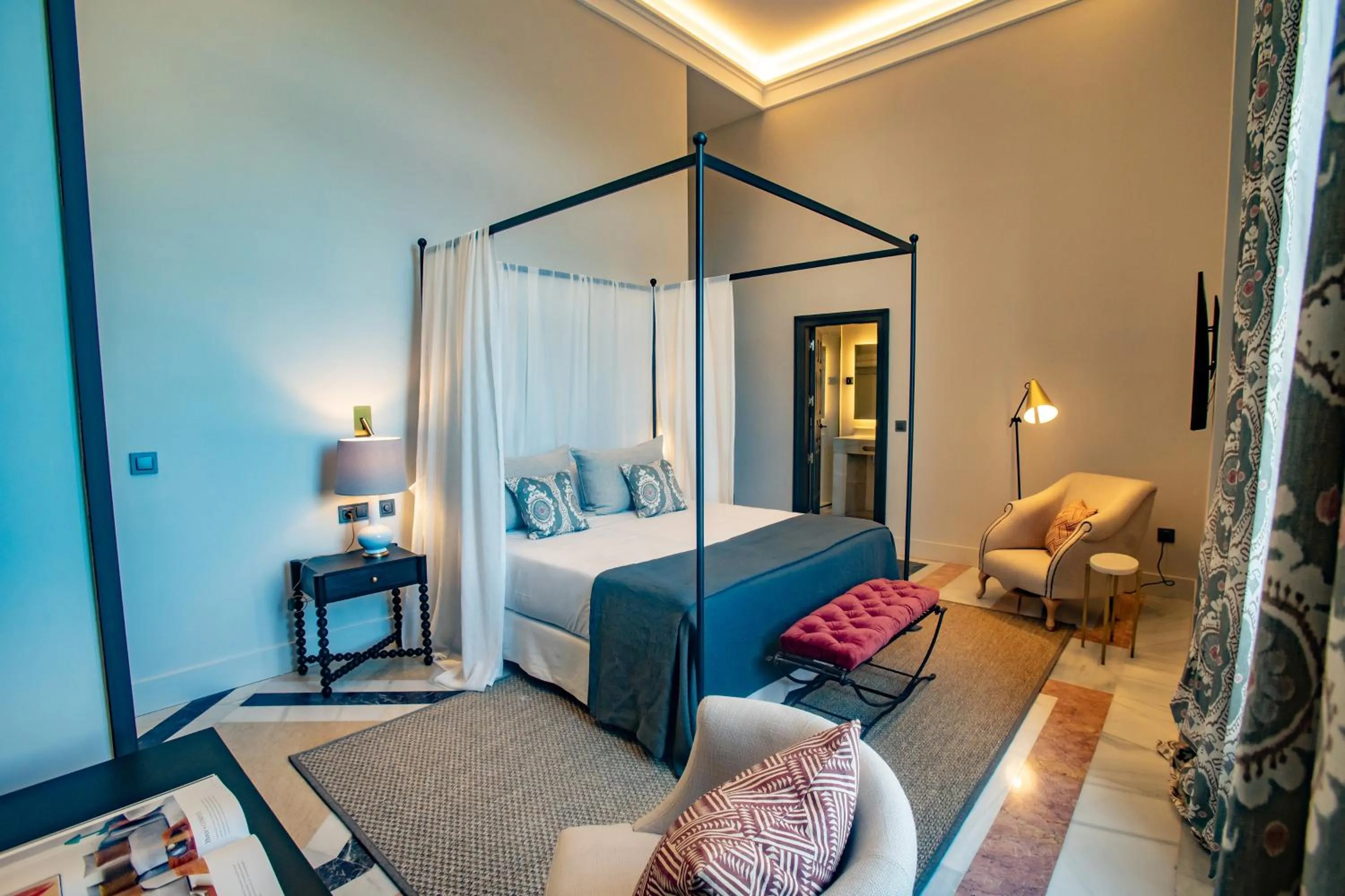 Photo of the whole room, Bed in Soho Boutique Castillo de Santa Catalina - Adults Recommended