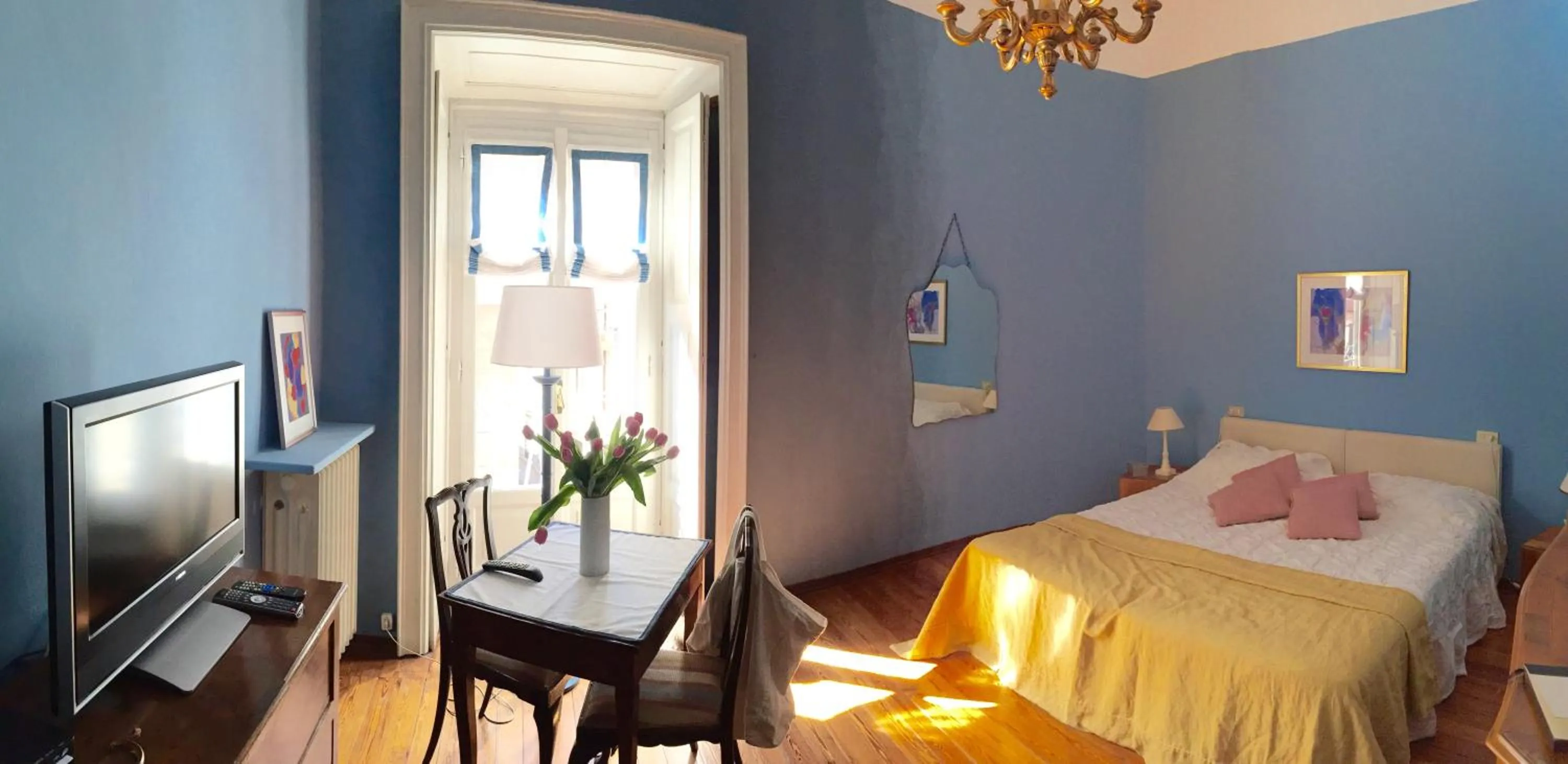 Photo of the whole room, Bed in B&B Volta