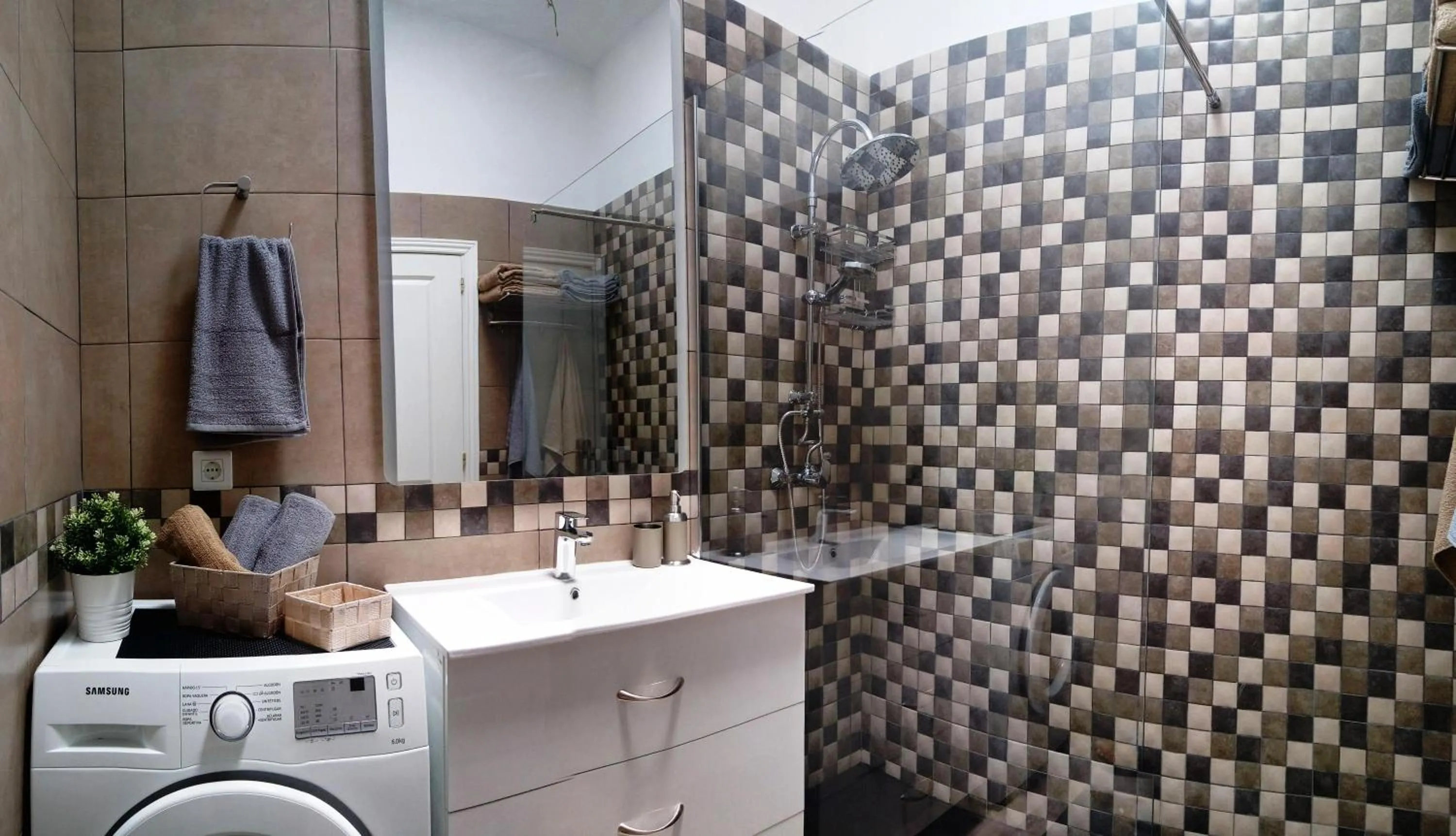 Bathroom in Lovely Bungalow