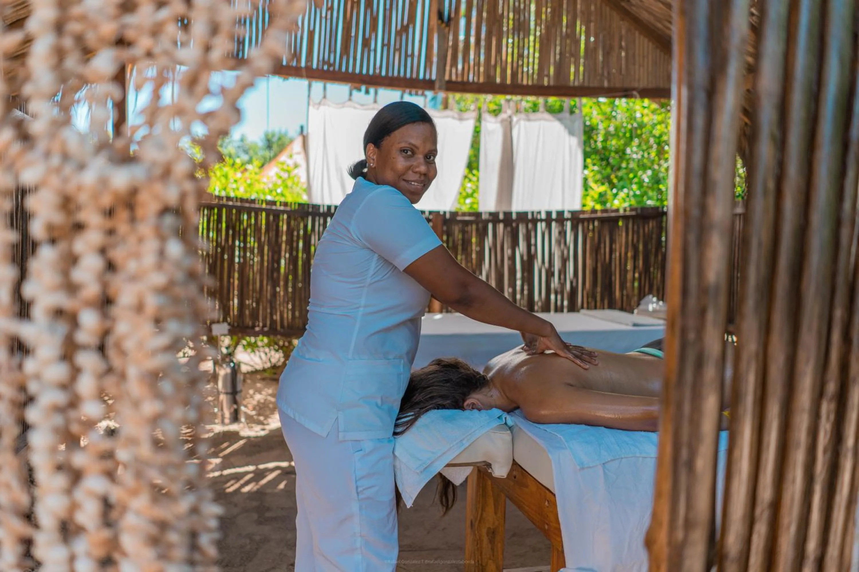 Massage in Hotel Islabela Islas Del Rosario