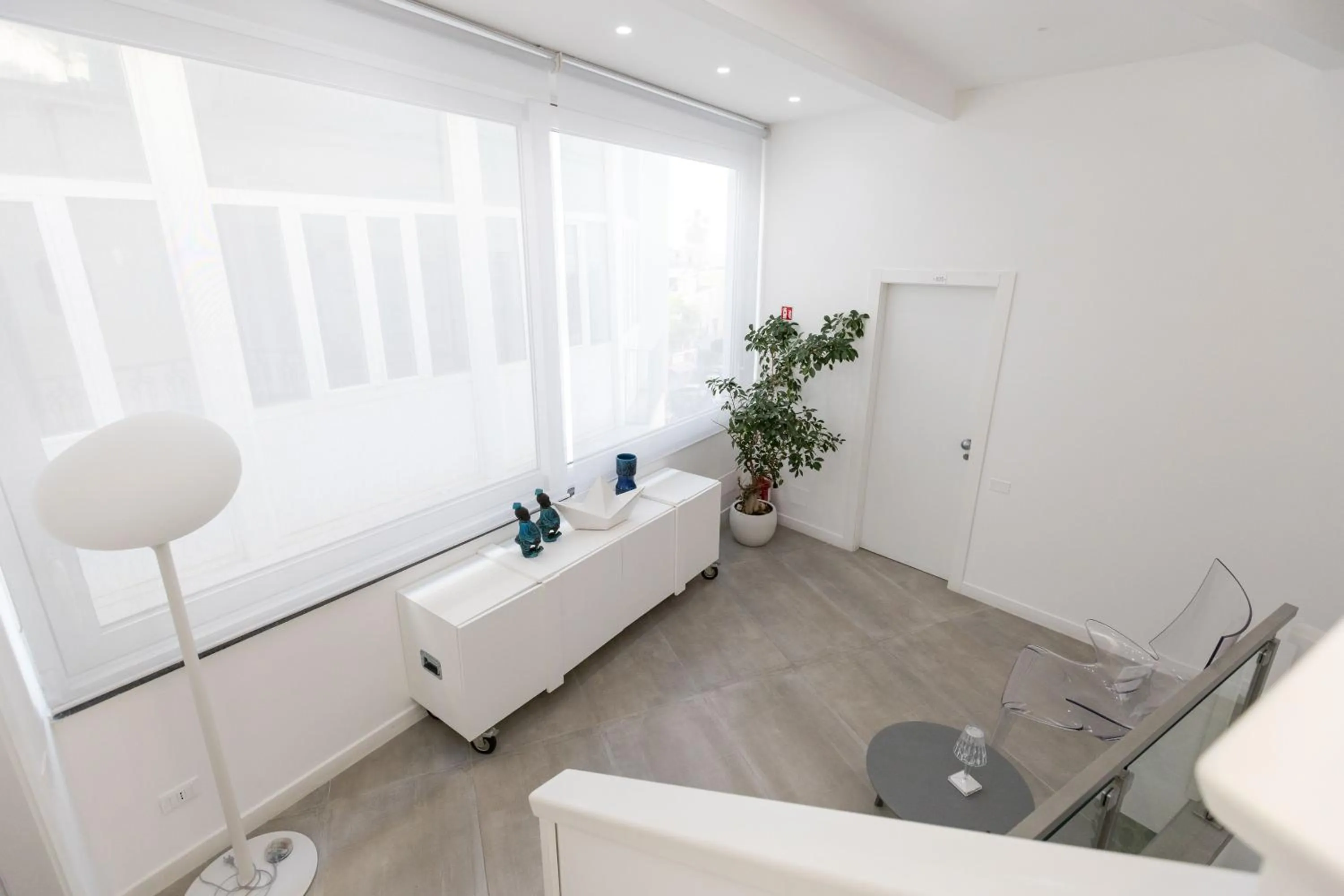 Lobby or reception in White 1903 - Rooftop Pool & Luxury Rooms