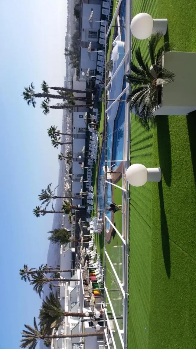 Pool view in Vista Oasis