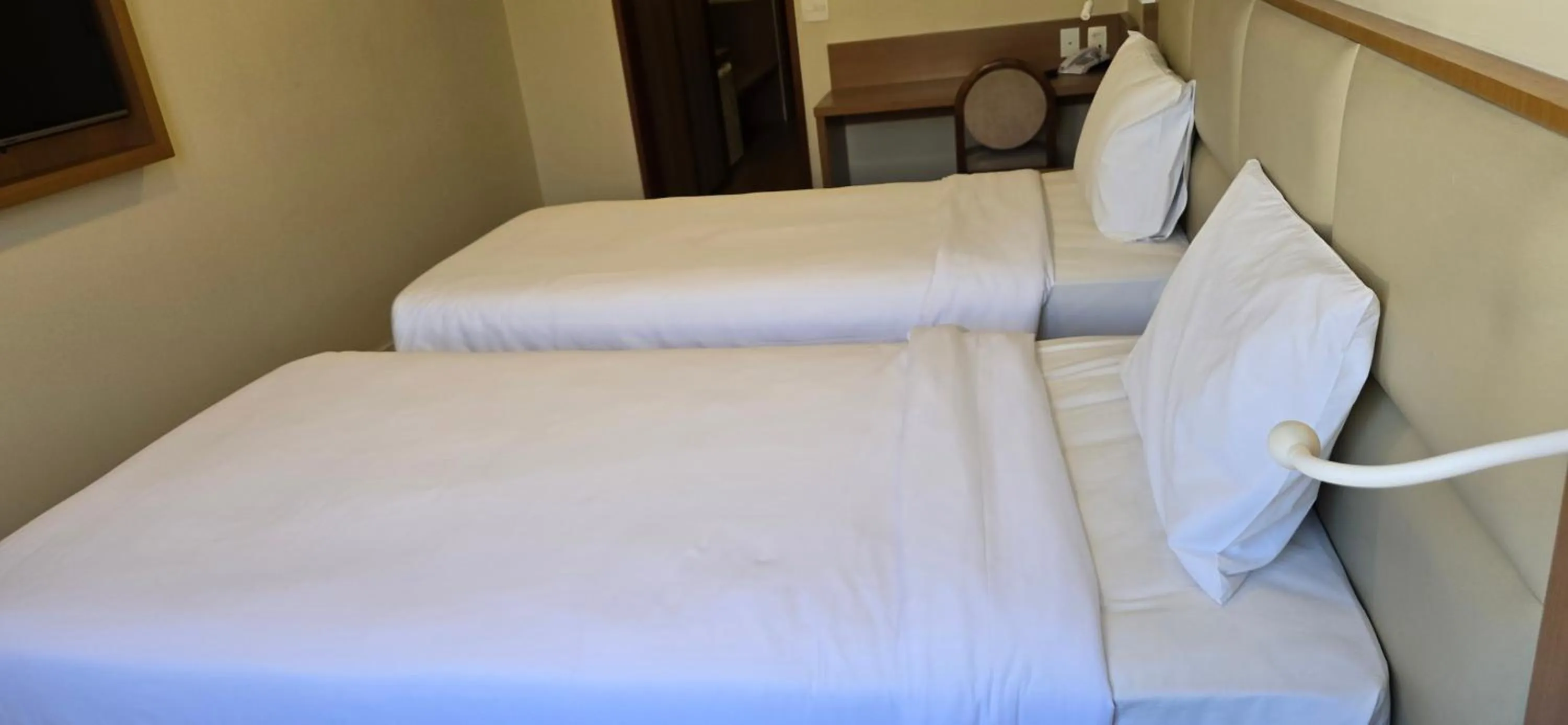 Bed in Mirador Rio Copacabana Hotel