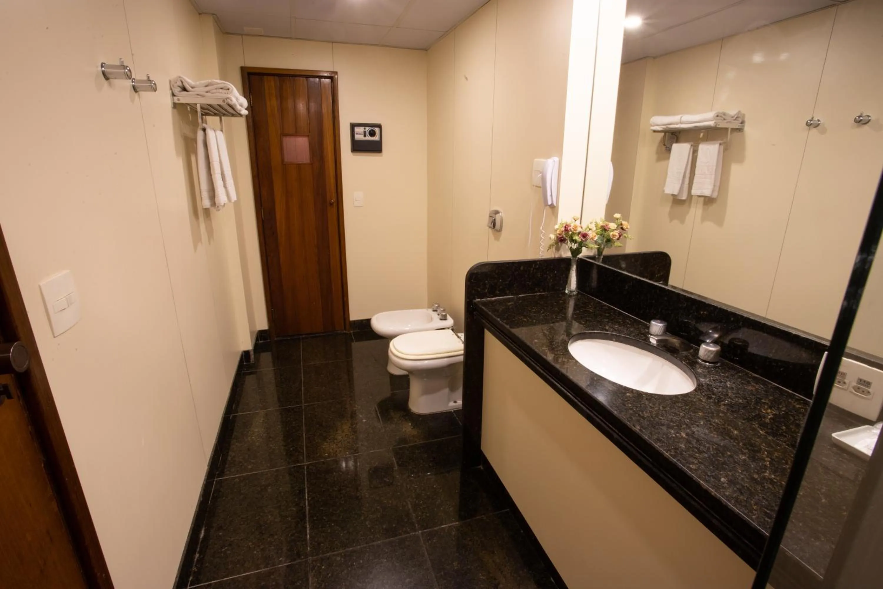 Bedroom in Mirador Rio Copacabana Hotel