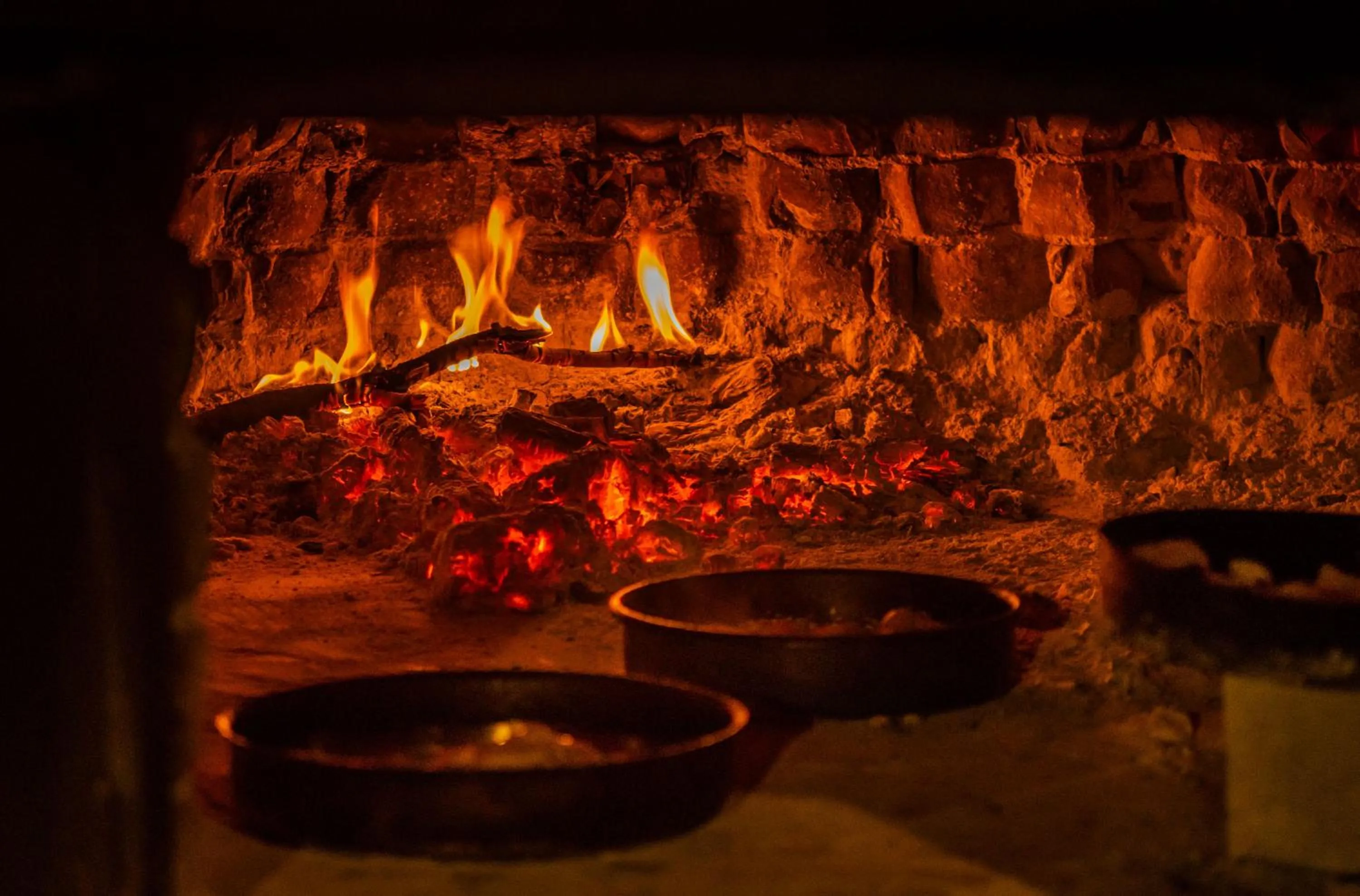 Food and drinks in Nono Ban Boutique Hotel & Villas