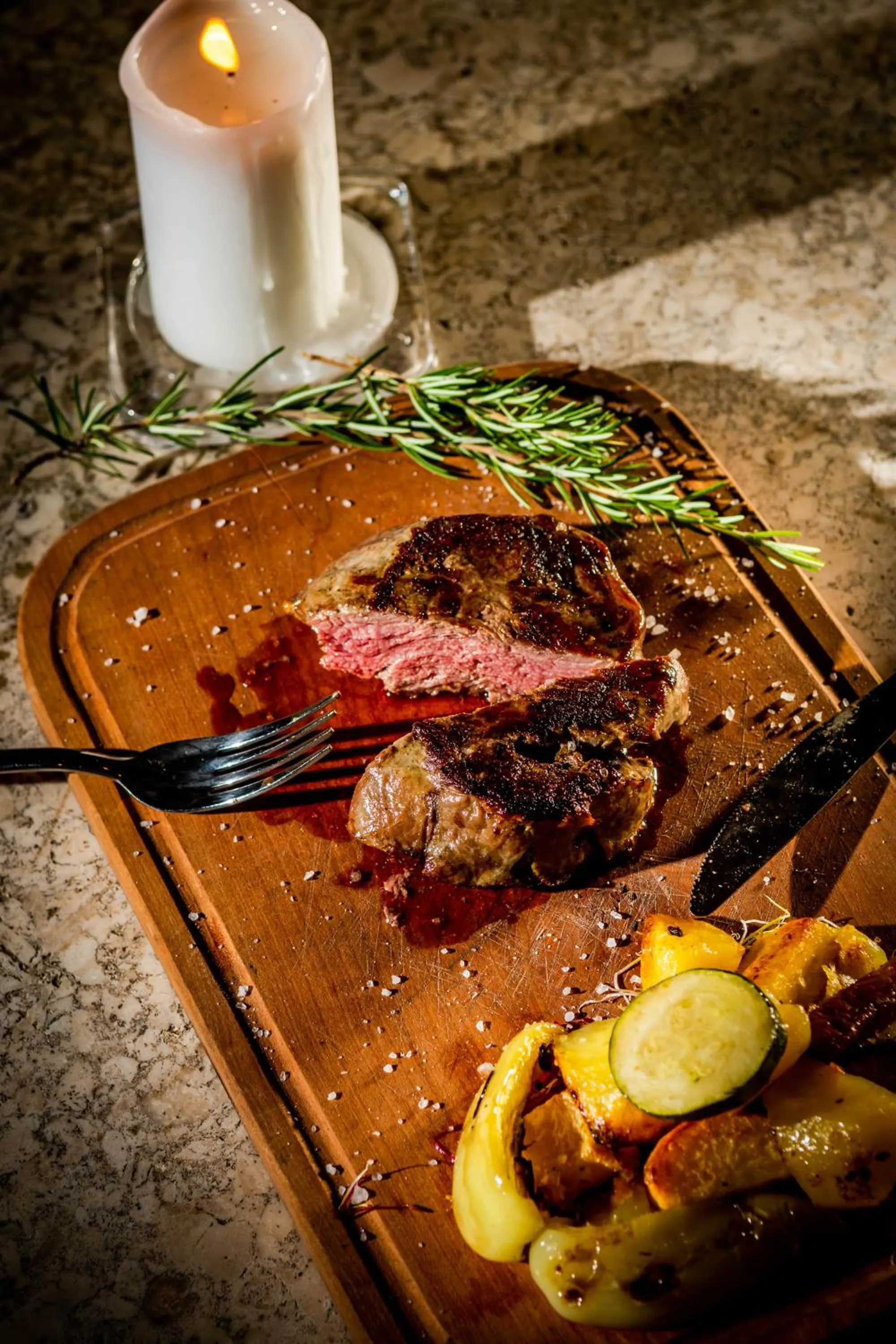 Food and drinks in Nono Ban Boutique Hotel & Villas