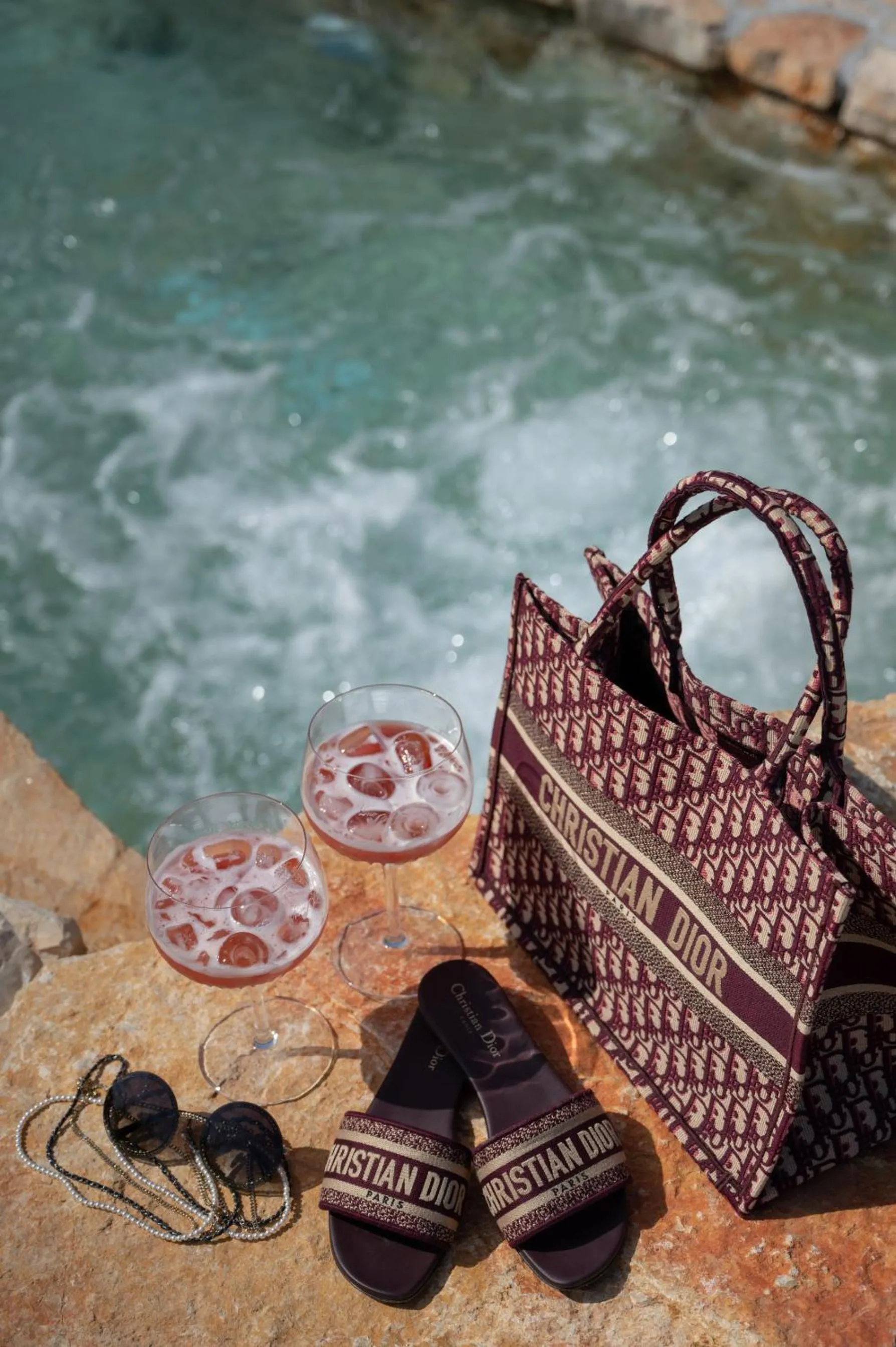 Food and drinks in Nono Ban Boutique Hotel & Villas