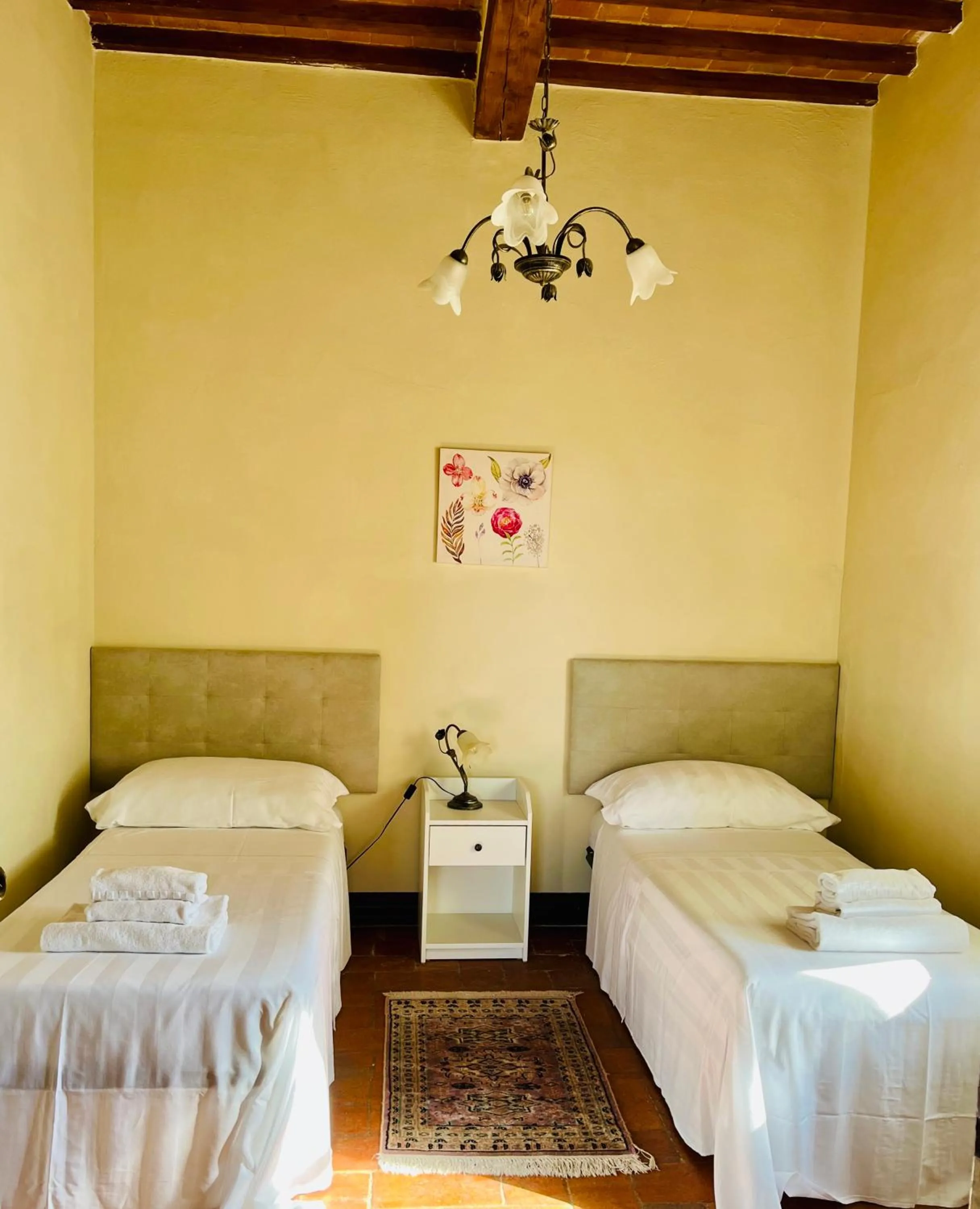 Bedroom, Bed in Villa Schiatti