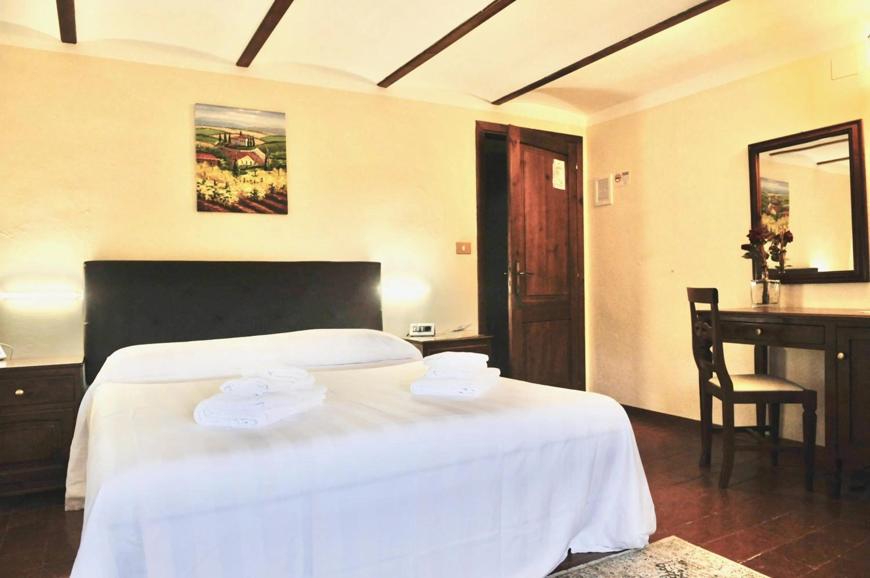 Bedroom, Bed in Villa Schiatti