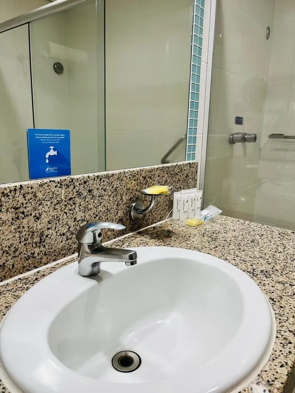 Bathroom in Blue Tree Premium Manaus Bathroom in Blue Tree Premium Manaus