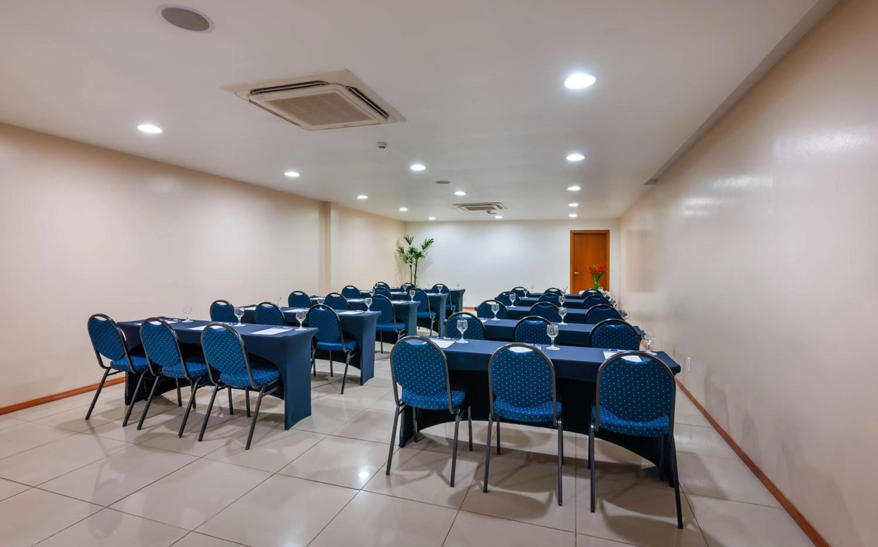 Meeting/conference room in Blue Tree Premium Manaus