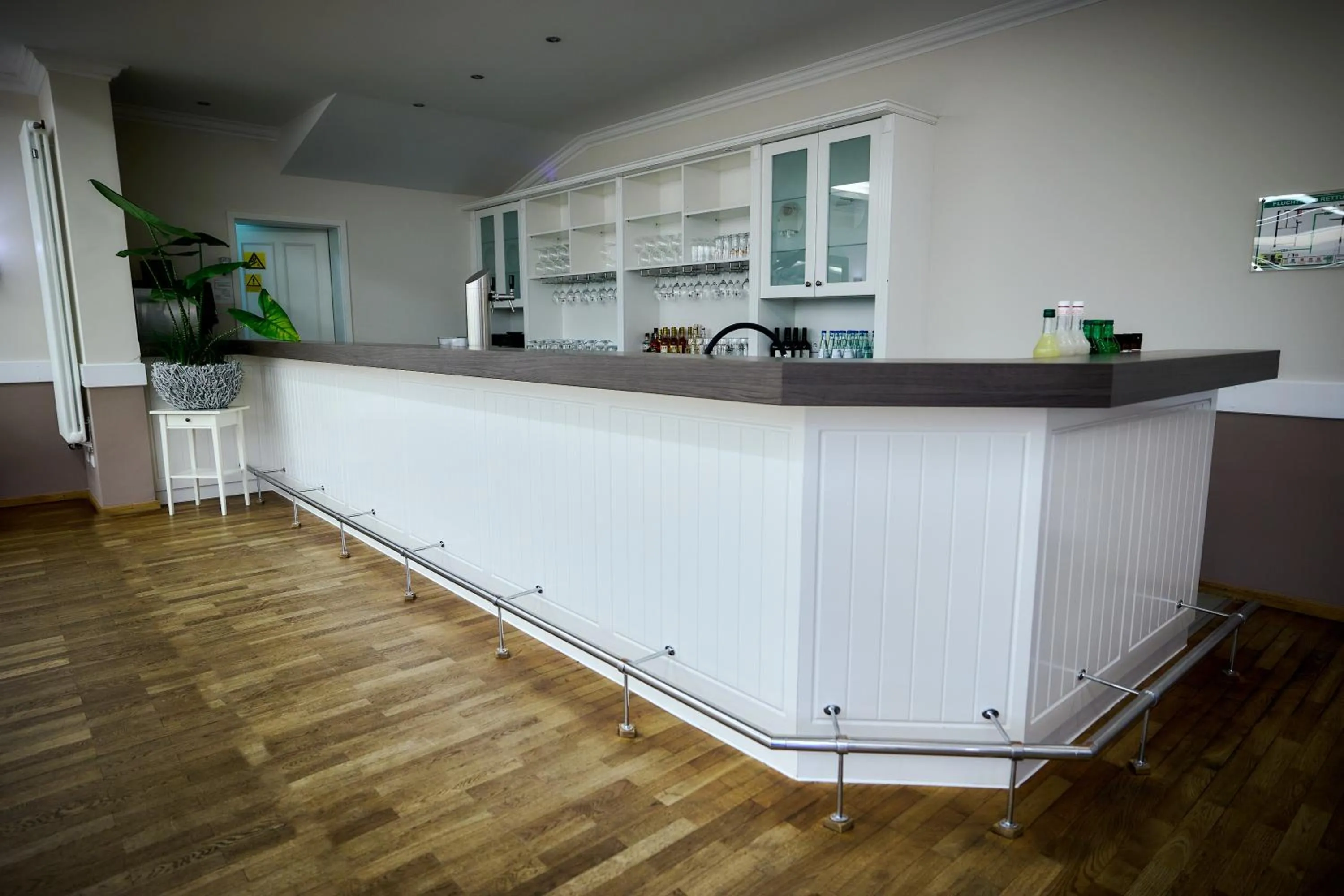 Restaurant/places to eat in Landhotel Jann Hinsch Hof