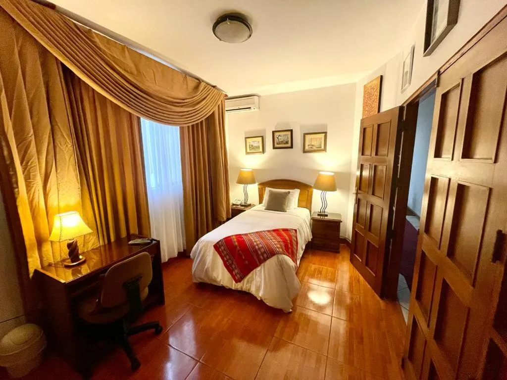 Bed in Casa Bella Boutique Hotel San Isidro