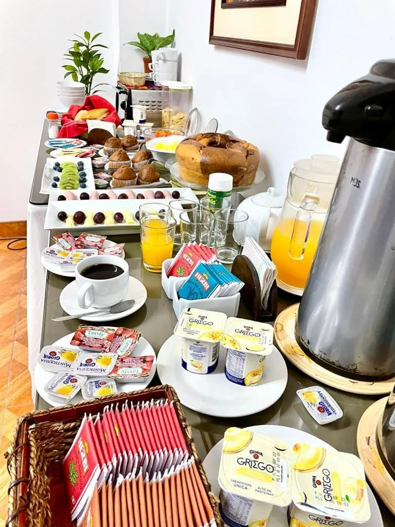 Dining area in Casa Bella Boutique Hotel San Isidro