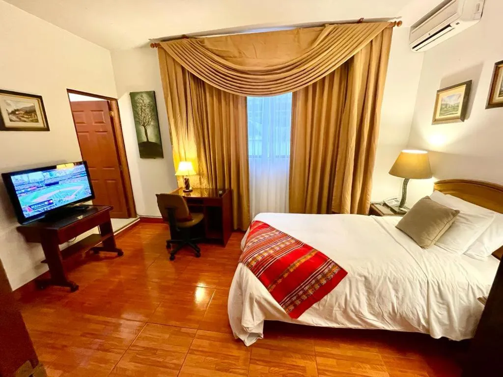 Bed in Casa Bella Boutique Hotel San Isidro