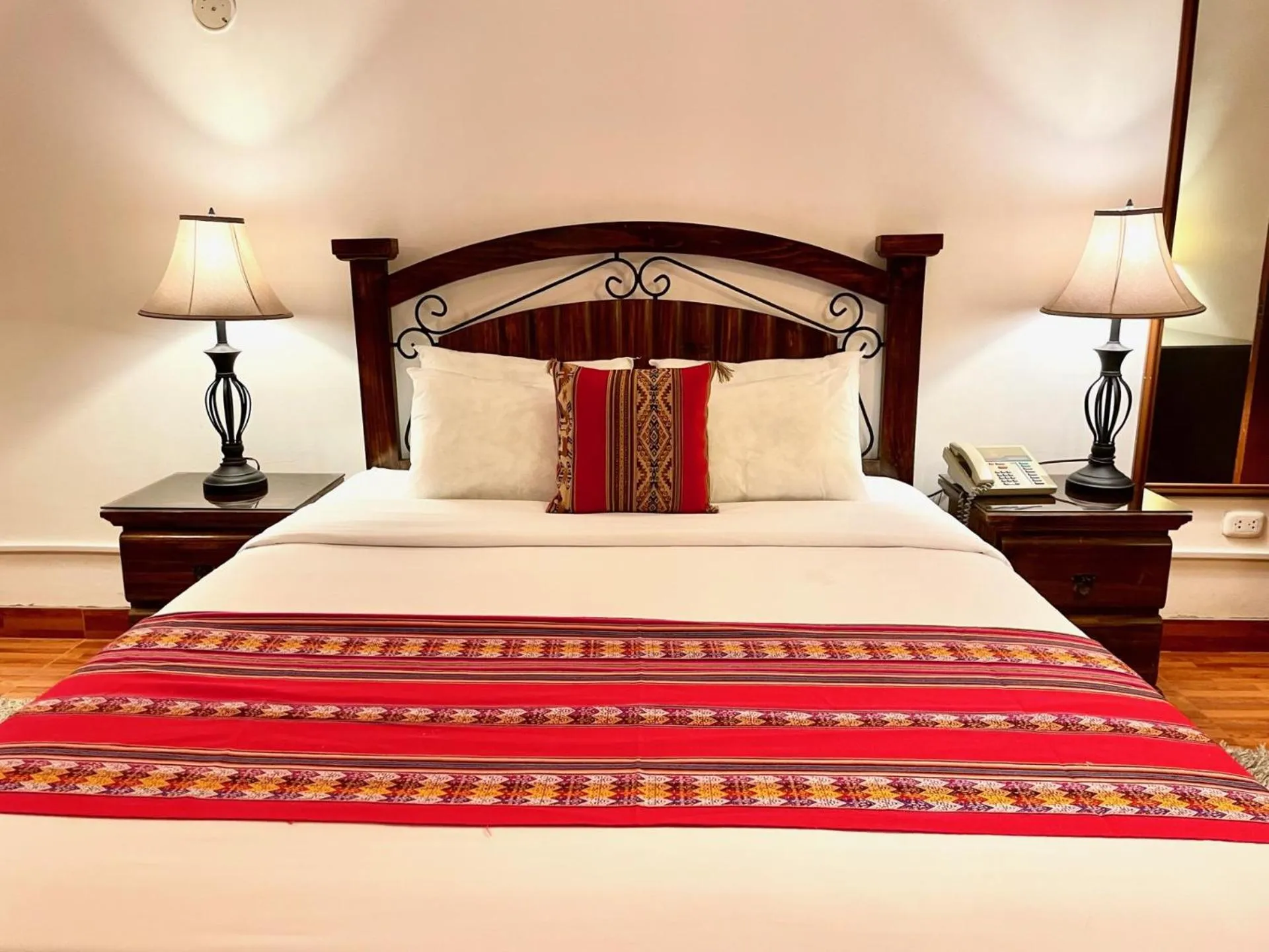 Bed in Casa Bella Boutique Hotel San Isidro