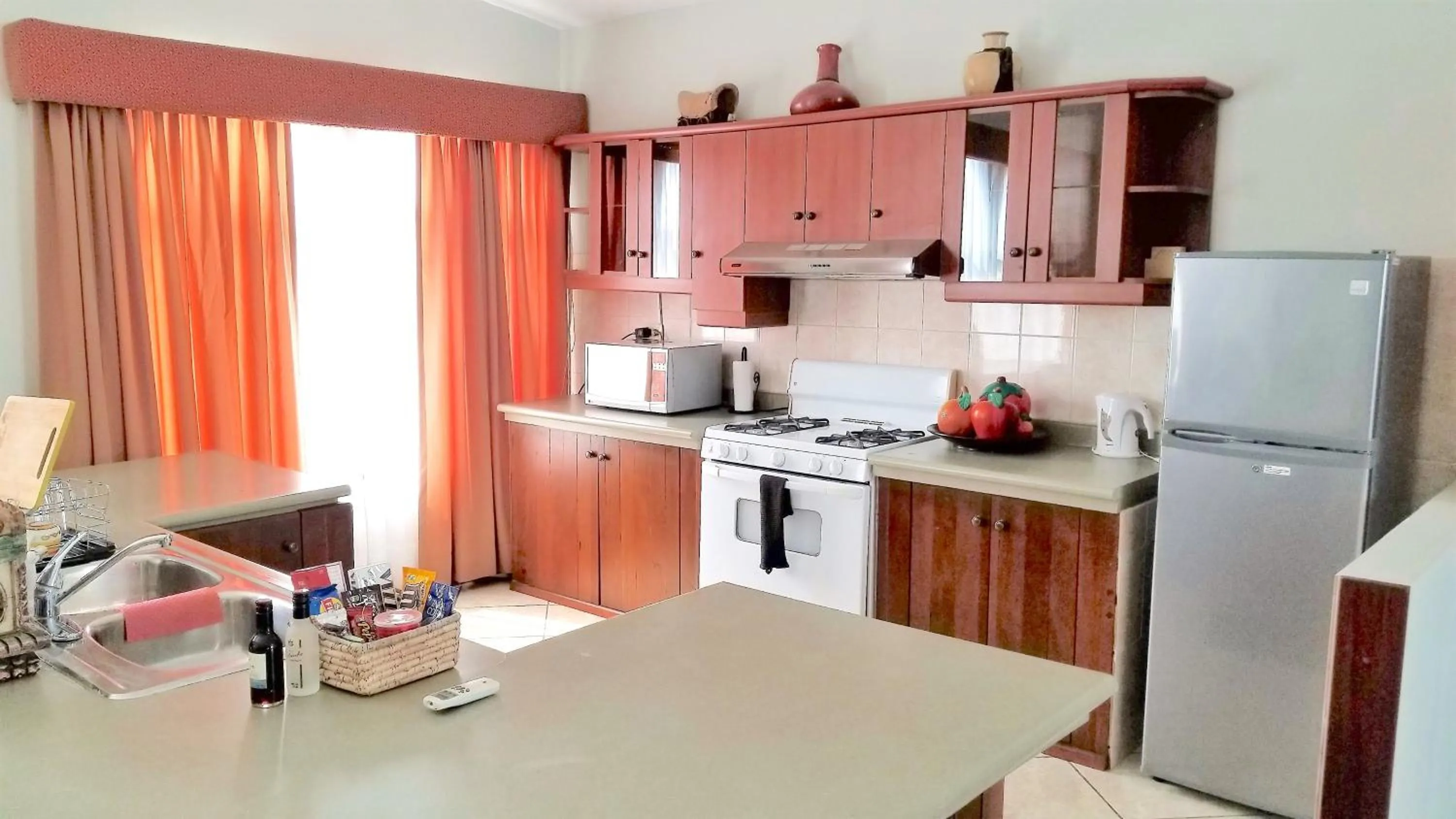 Kitchen or kitchenette in Casa Bella Boutique Hotel San Isidro