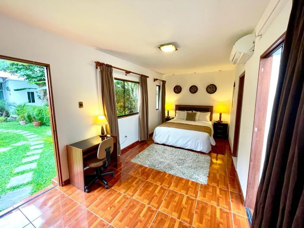 Bed in Casa Bella Boutique Hotel San Isidro