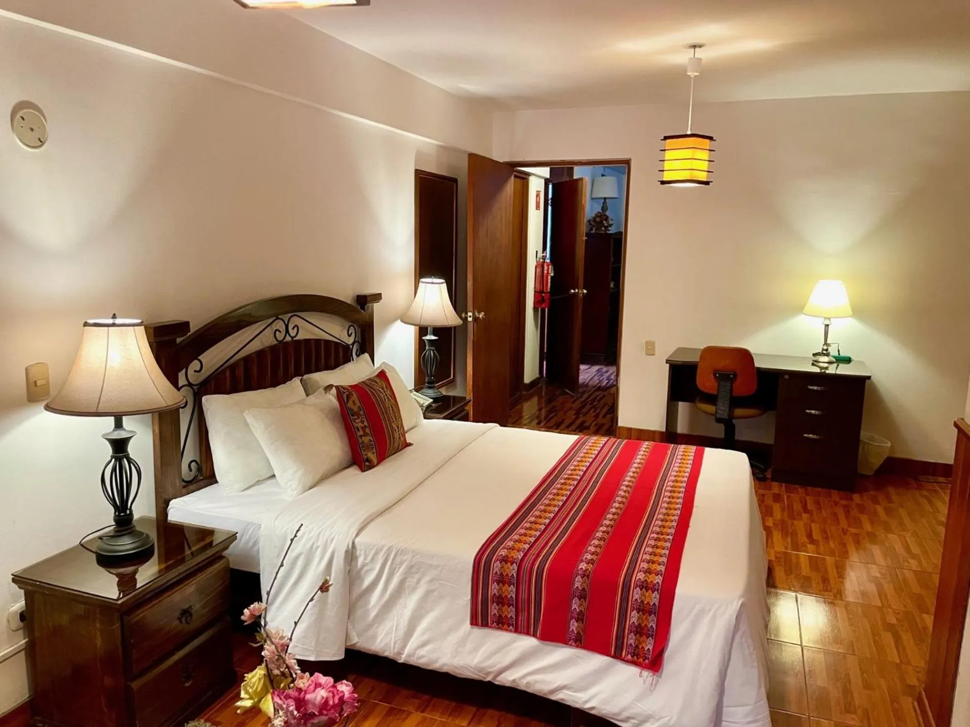 Bed in Casa Bella Boutique Hotel San Isidro