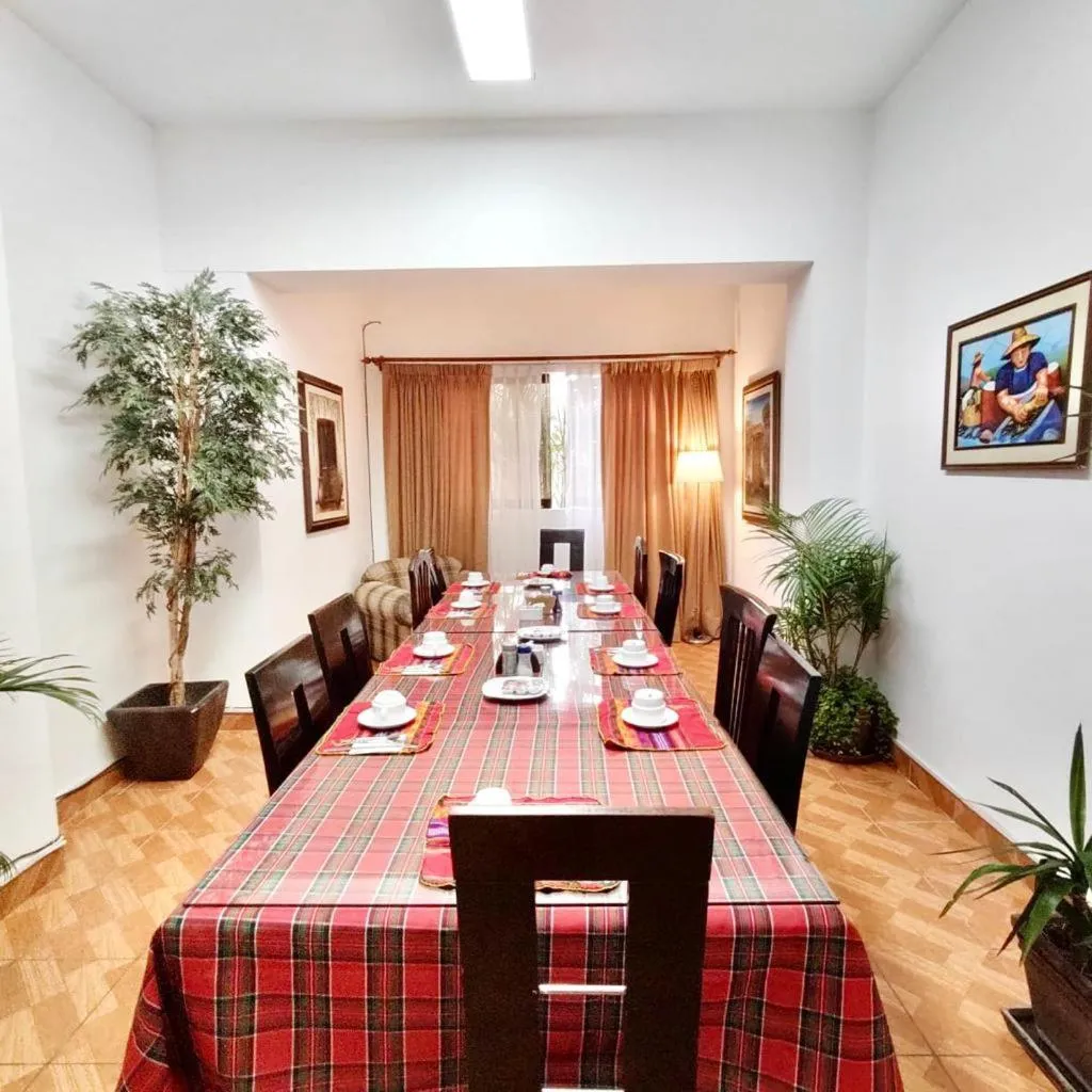 Dining area in Casa Bella Boutique Hotel San Isidro