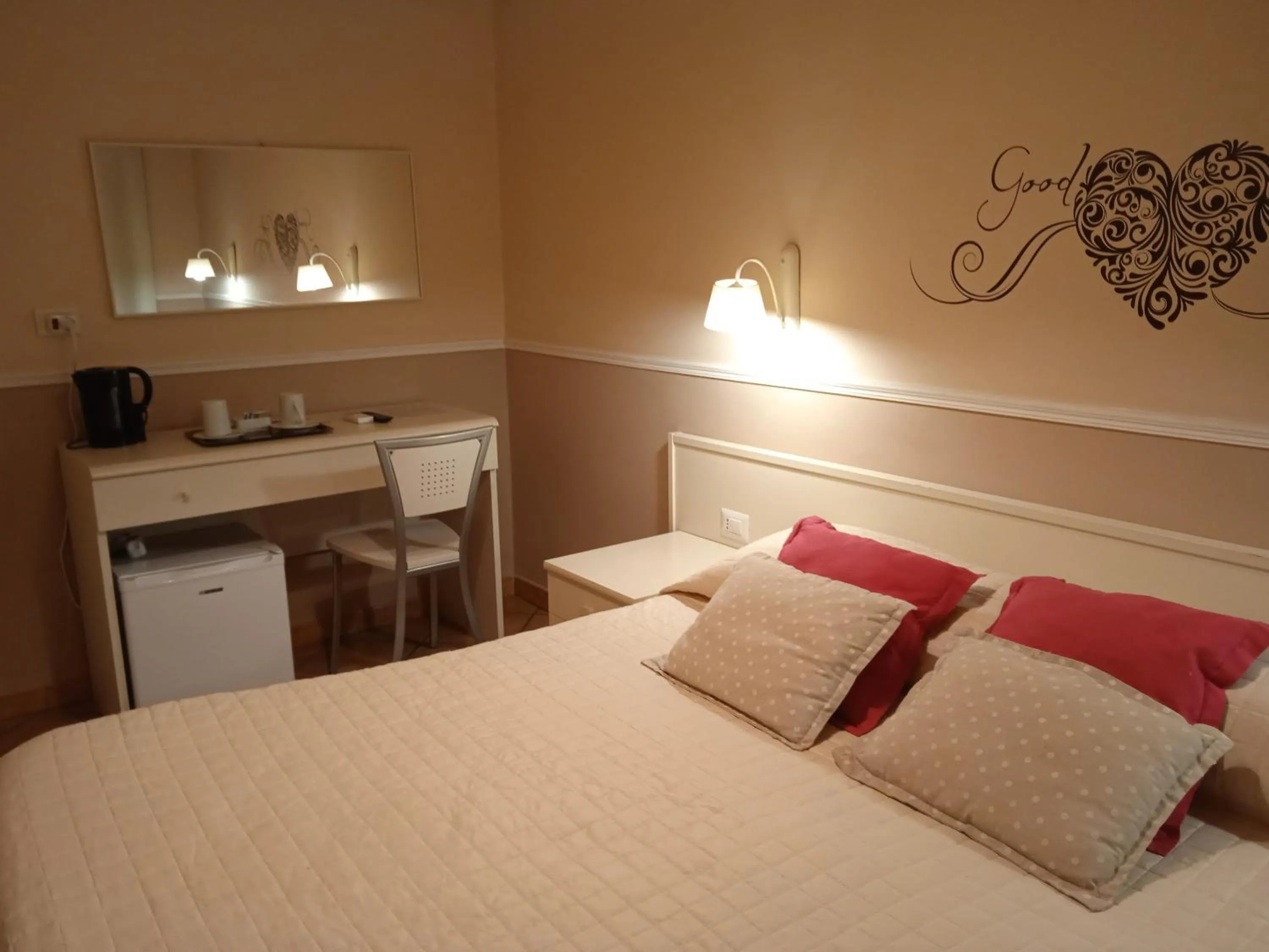 Bedroom, Bed in Hotel Moderno